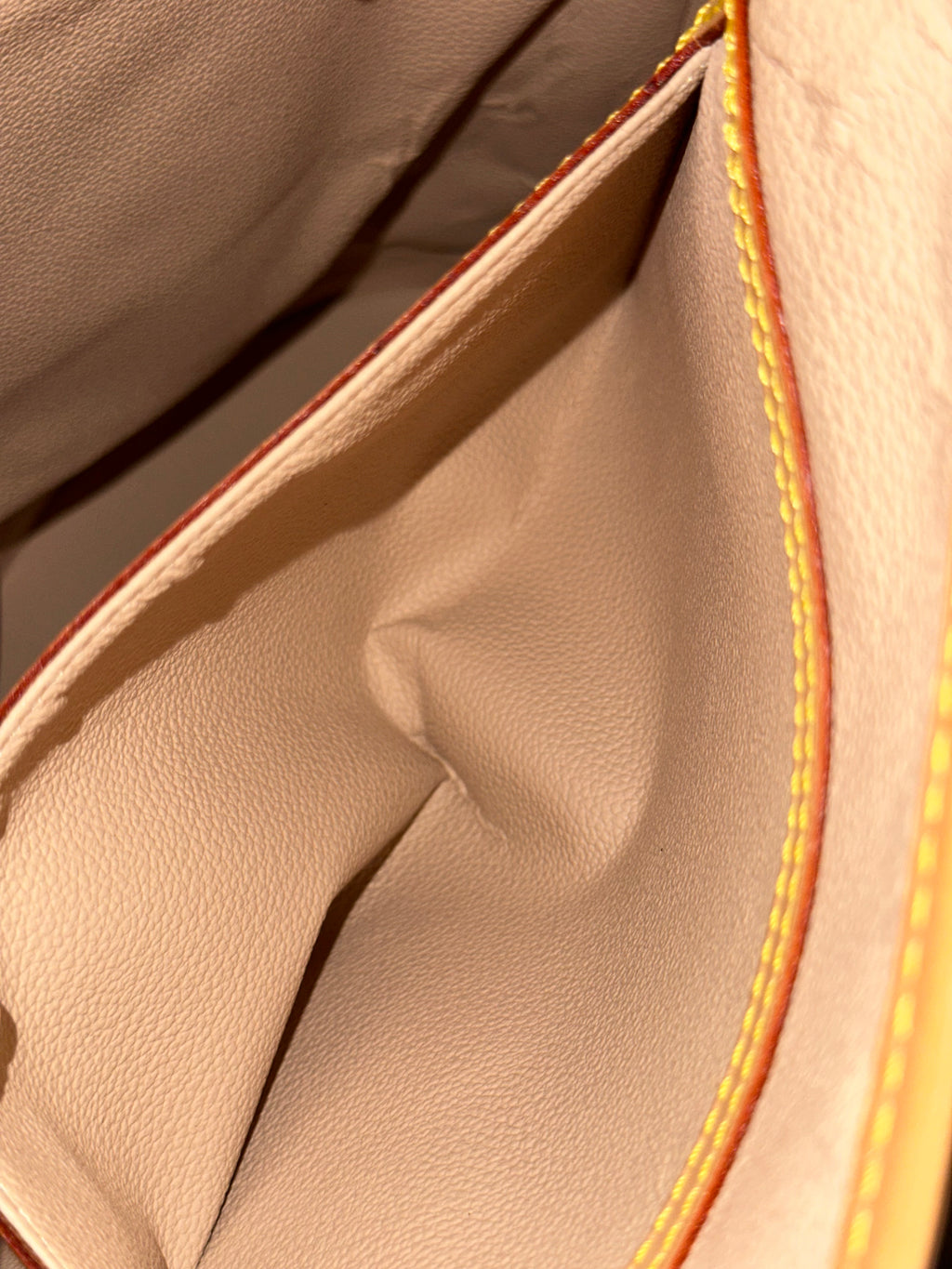 Louis Vuitton Bucket GM Monogram Canvas