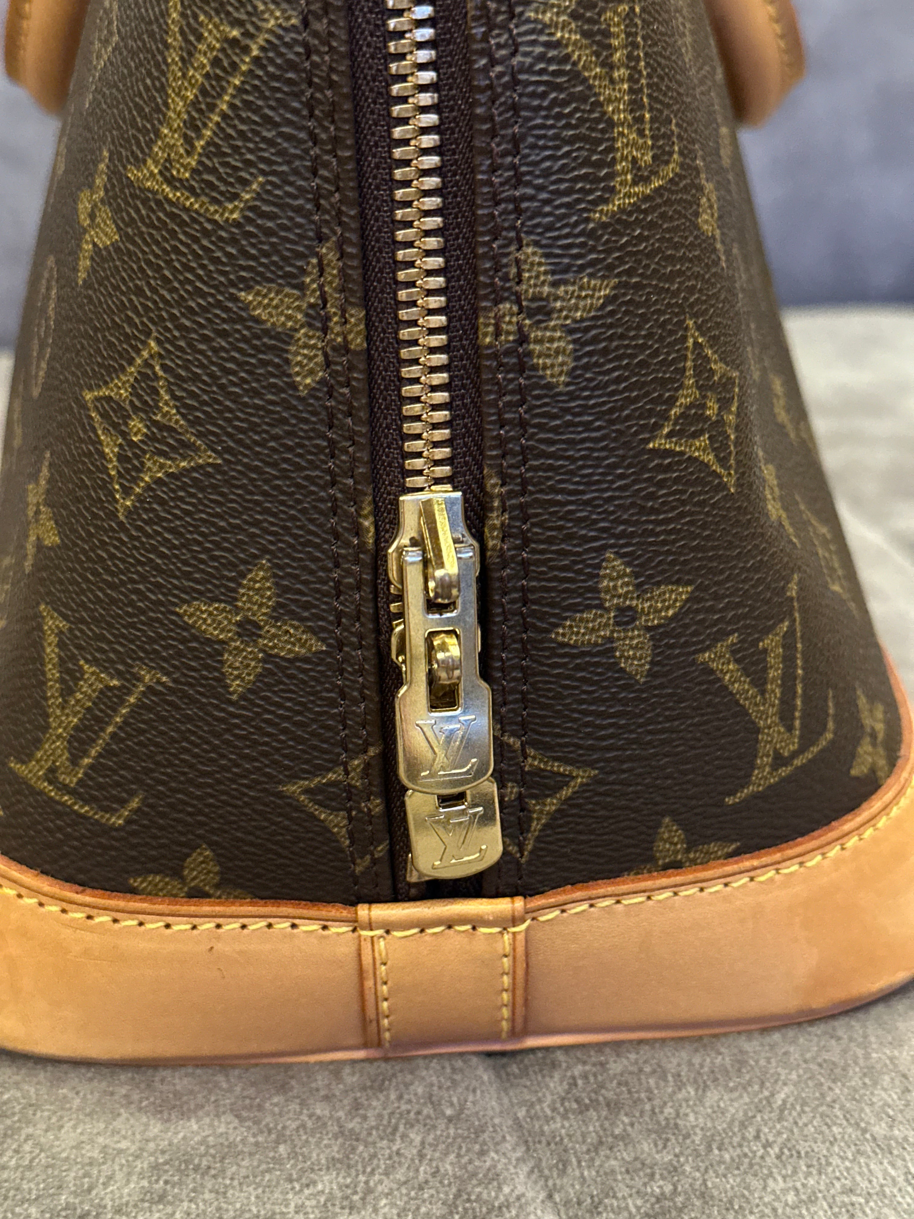 Louis Vuitton Alma PM Monogram Canvas