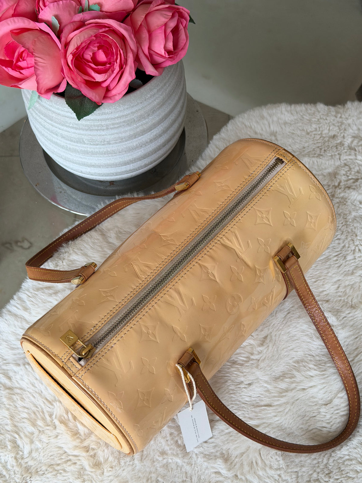 Louis Vuitton Bedford in Cream Vernis Leather