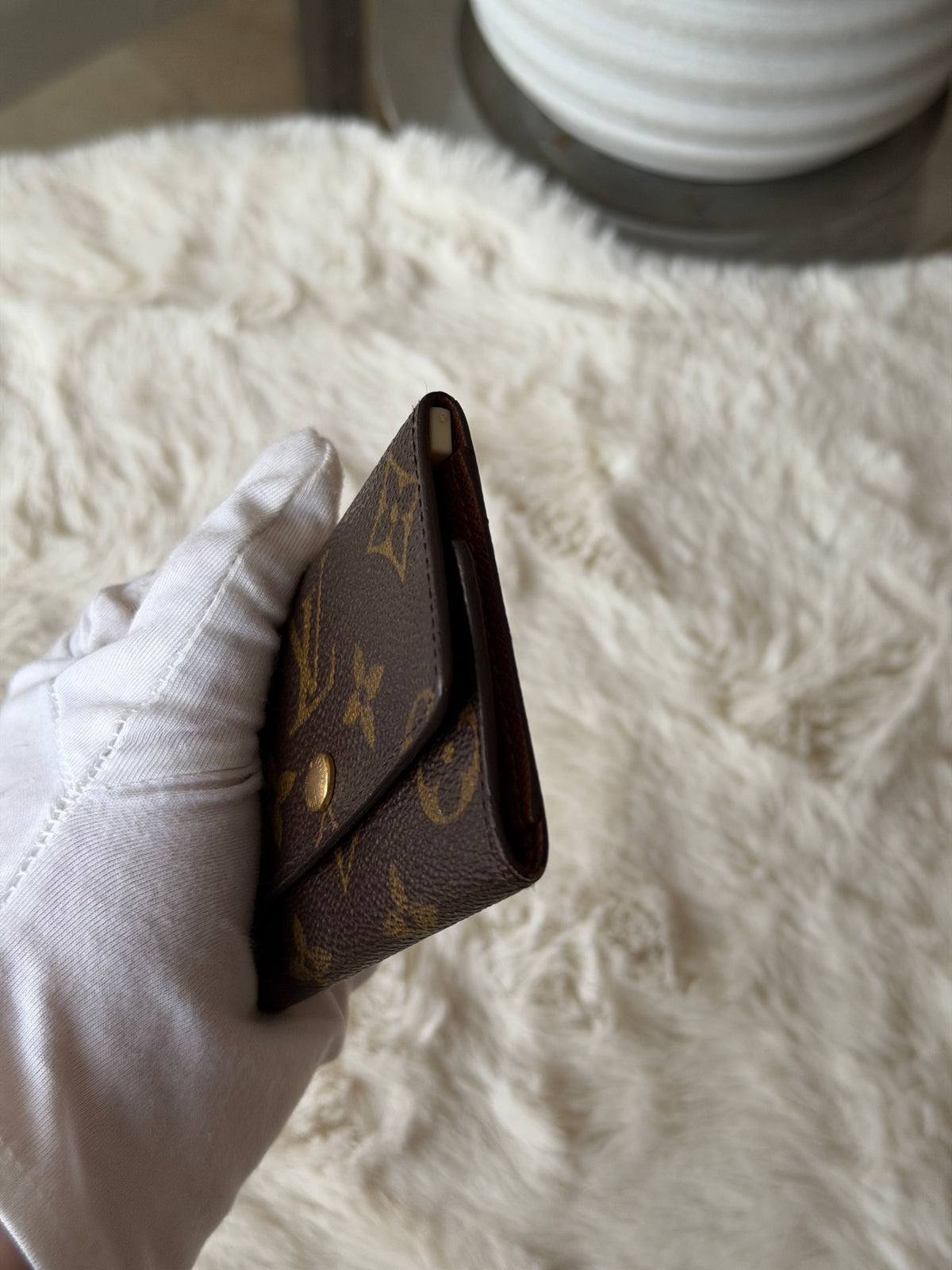 Louis Vuitton 6 Key Holder in Monogram Canvas