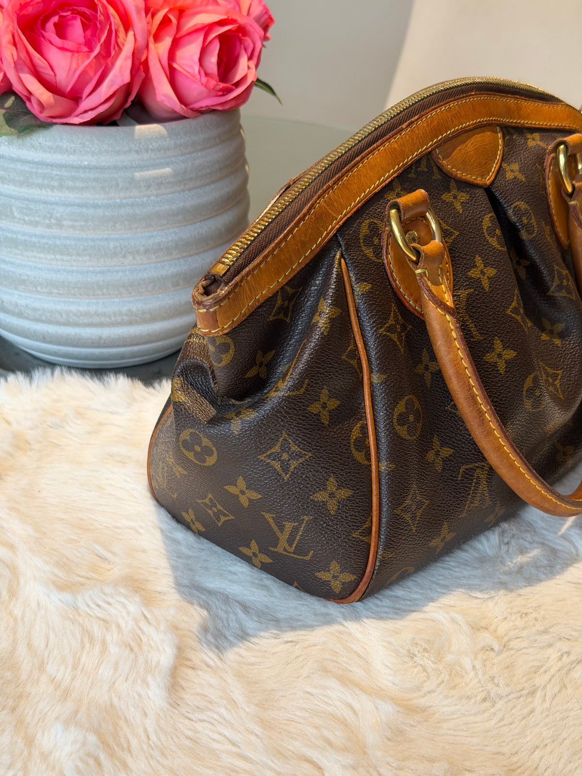 Louis Vuitton Tivoli PM in Monogram Canvas
