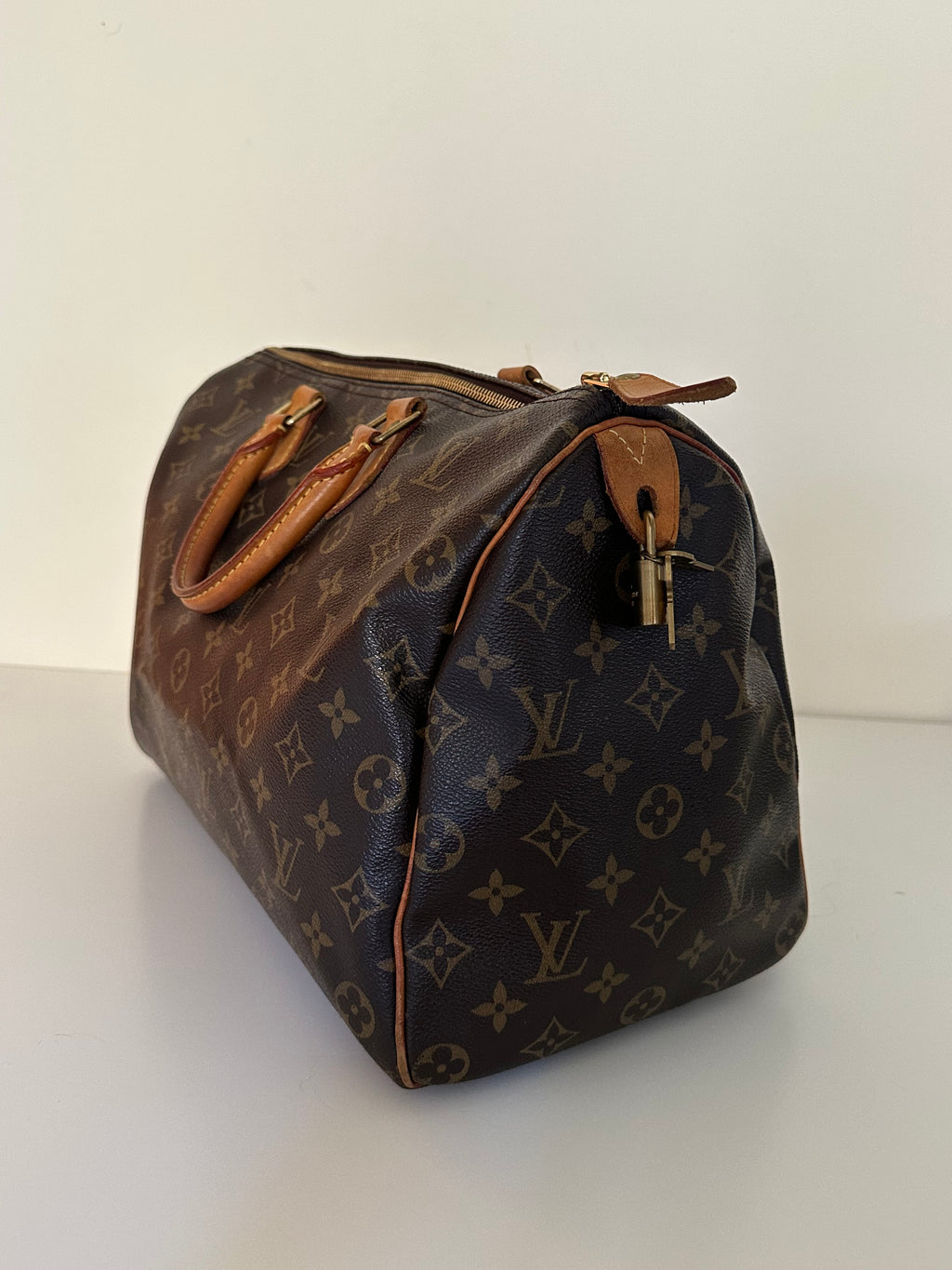 Louis Vuitton Speedy 35 Monogram + Lock & Key
