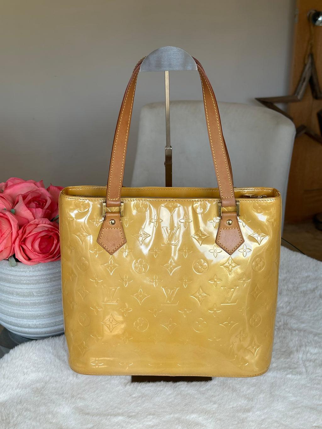 Louis Vuitton Houston Gold - Yellow Vernis Leather