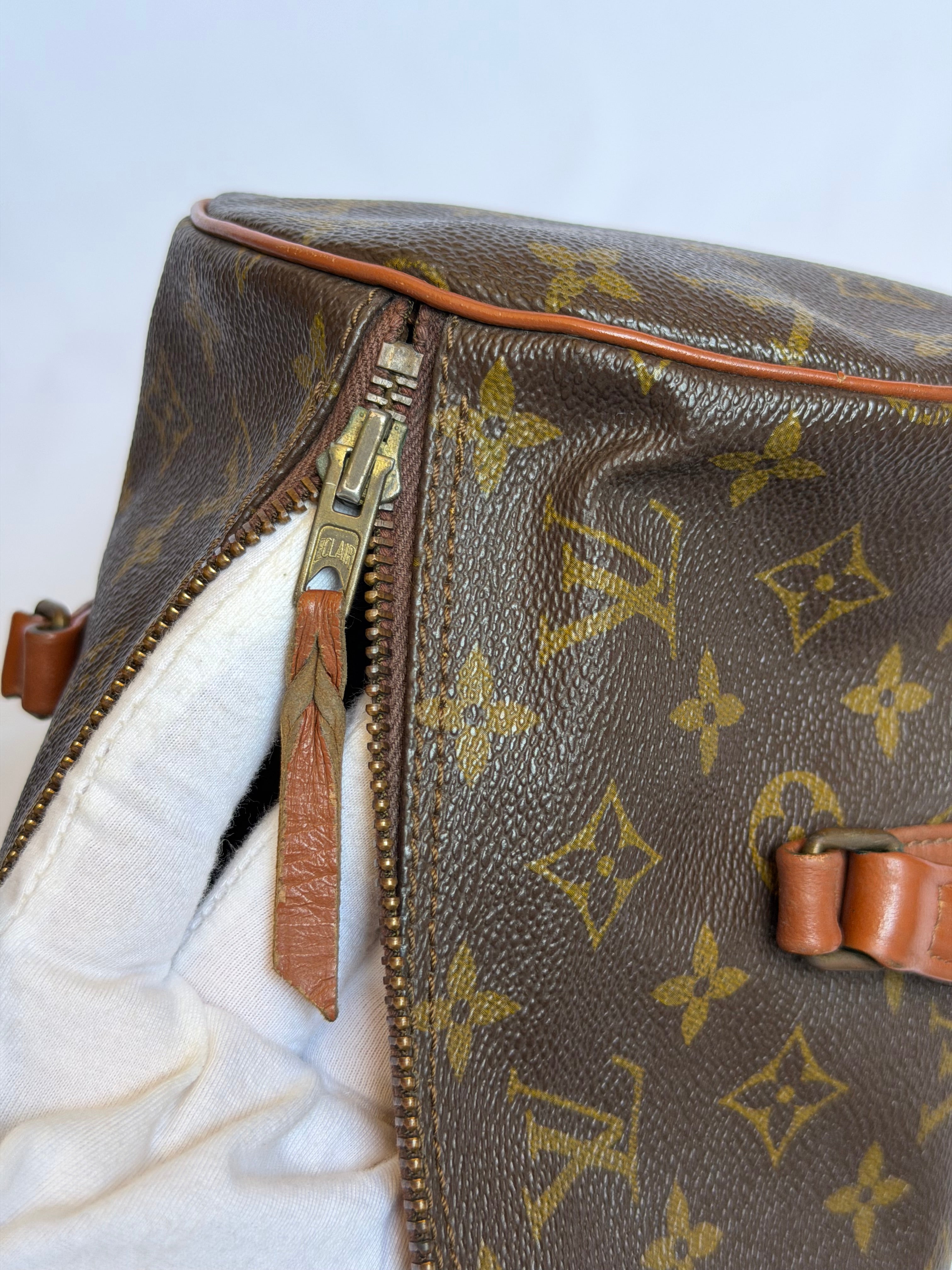 Louis Vuitton Papillon 30 in Monogram Canvas