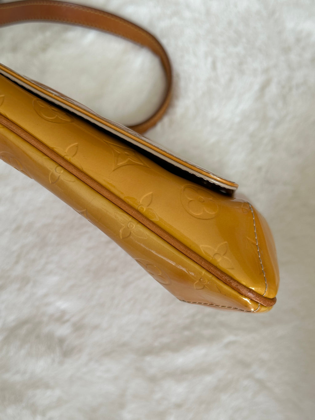 Louis Vuitton Thompson Street in Orange Vernis Leather