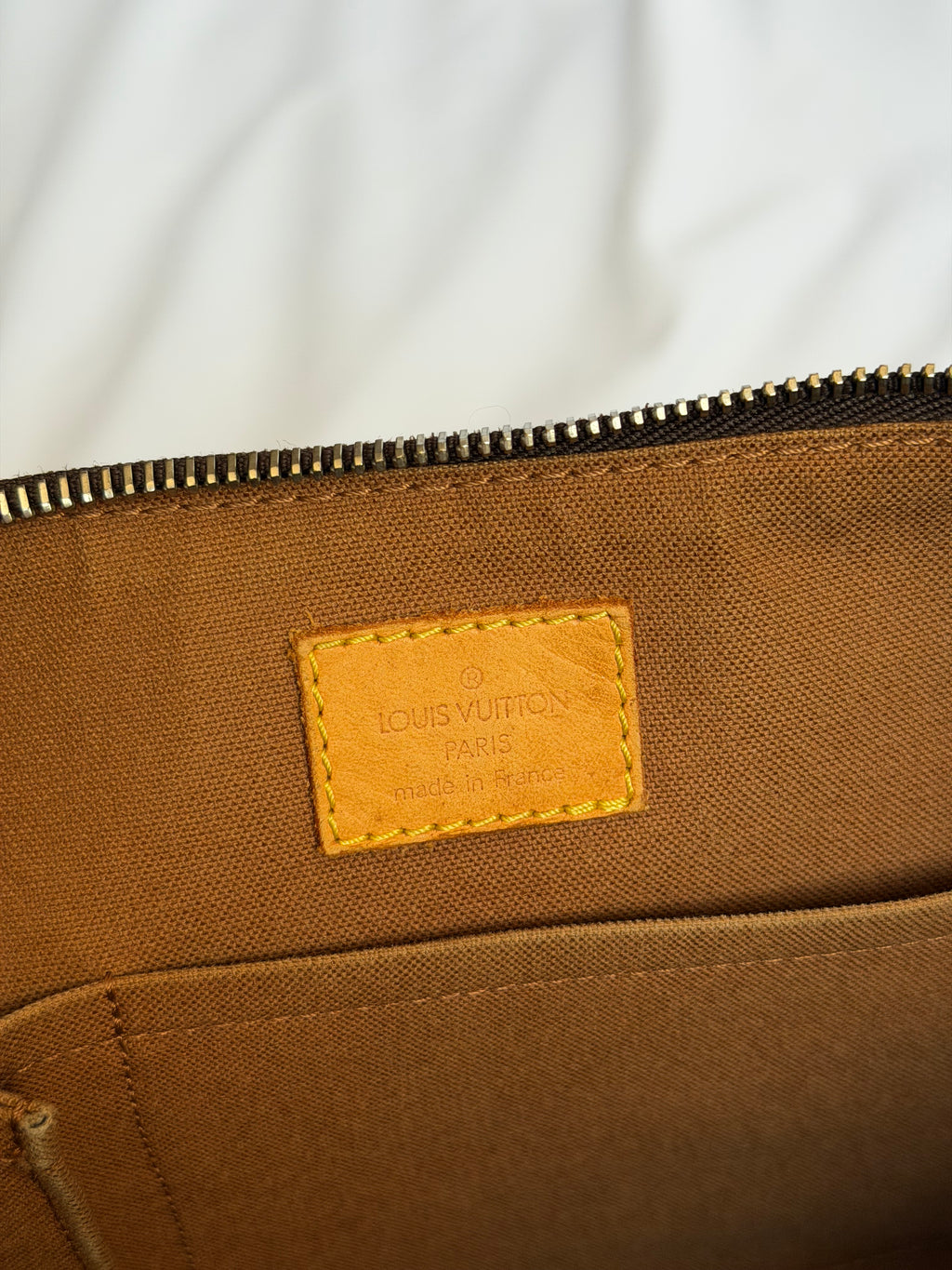 Louis Vuitton Tulum GM in Monogram Canvas