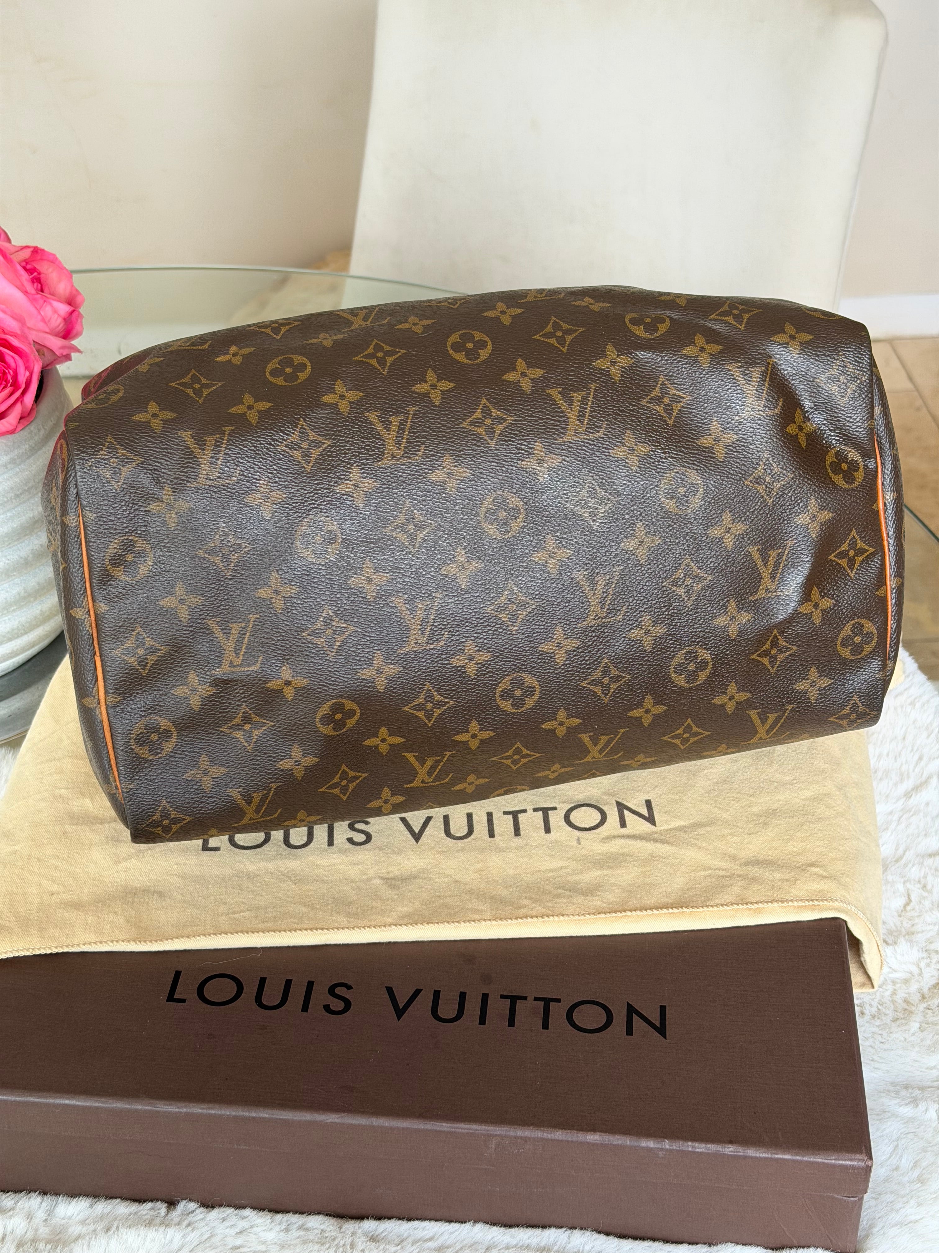 Louis Vuitton Speedy 35 in Monogram