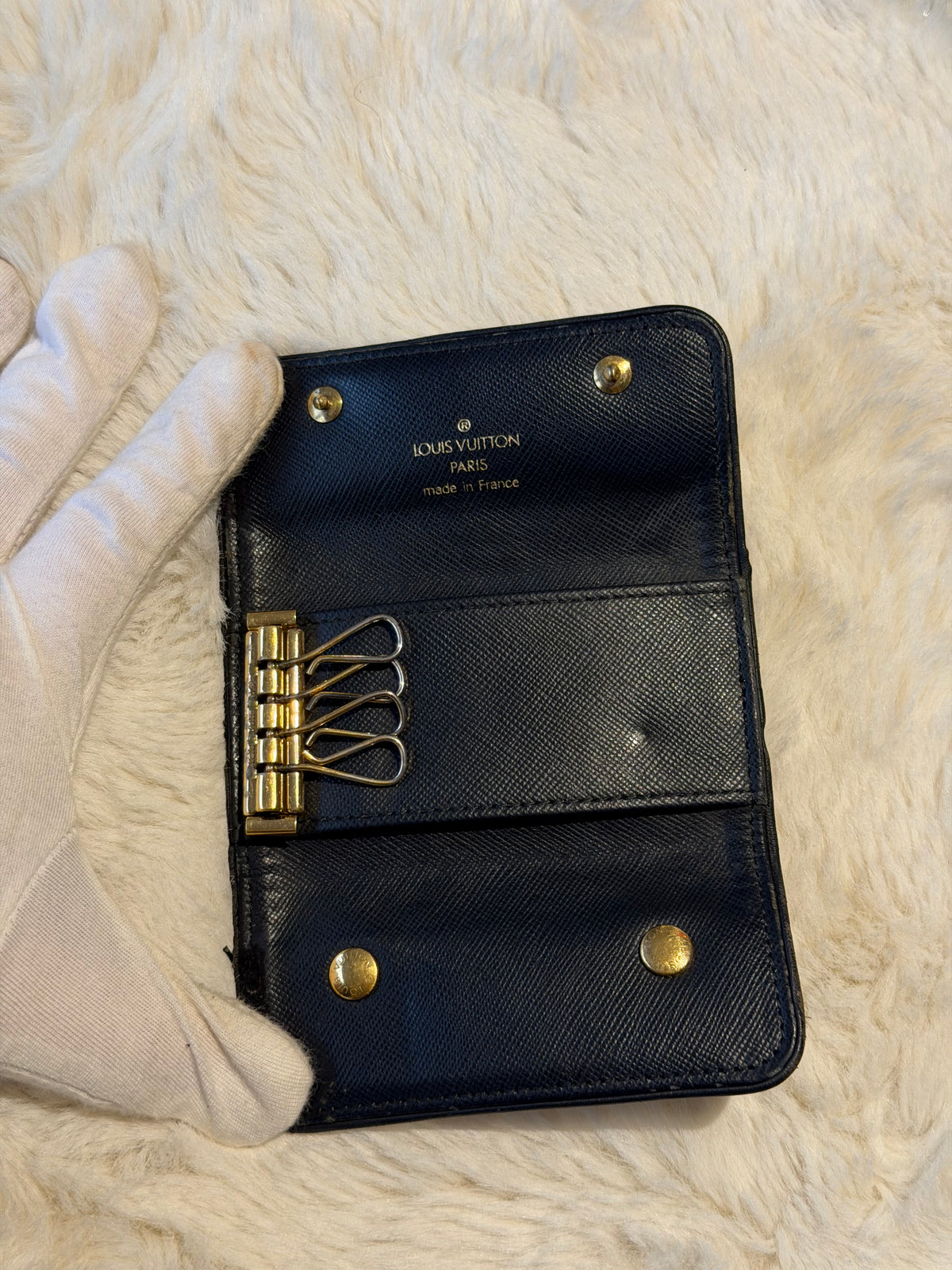 Louis Vuitton 4 Key Holder in Mini Lin Monogram Canvas