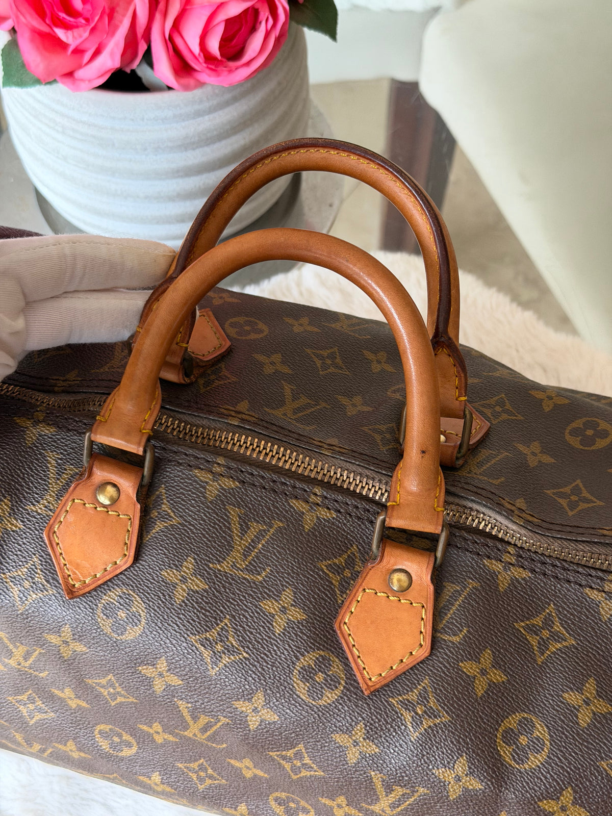 Louis Vuitton Speedy 40 in Monogram Canvas