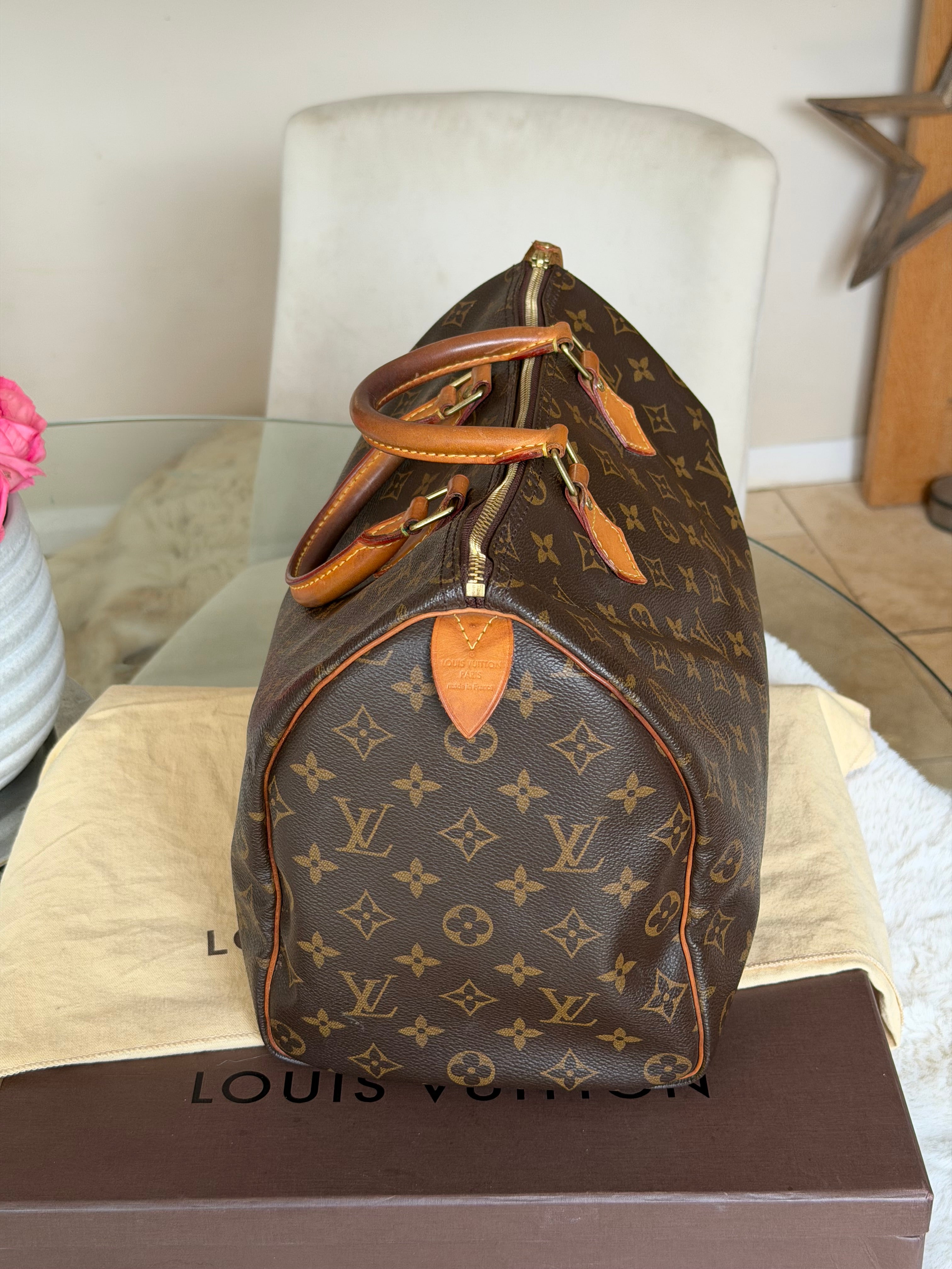 Louis Vuitton Speedy 35 in Monogram