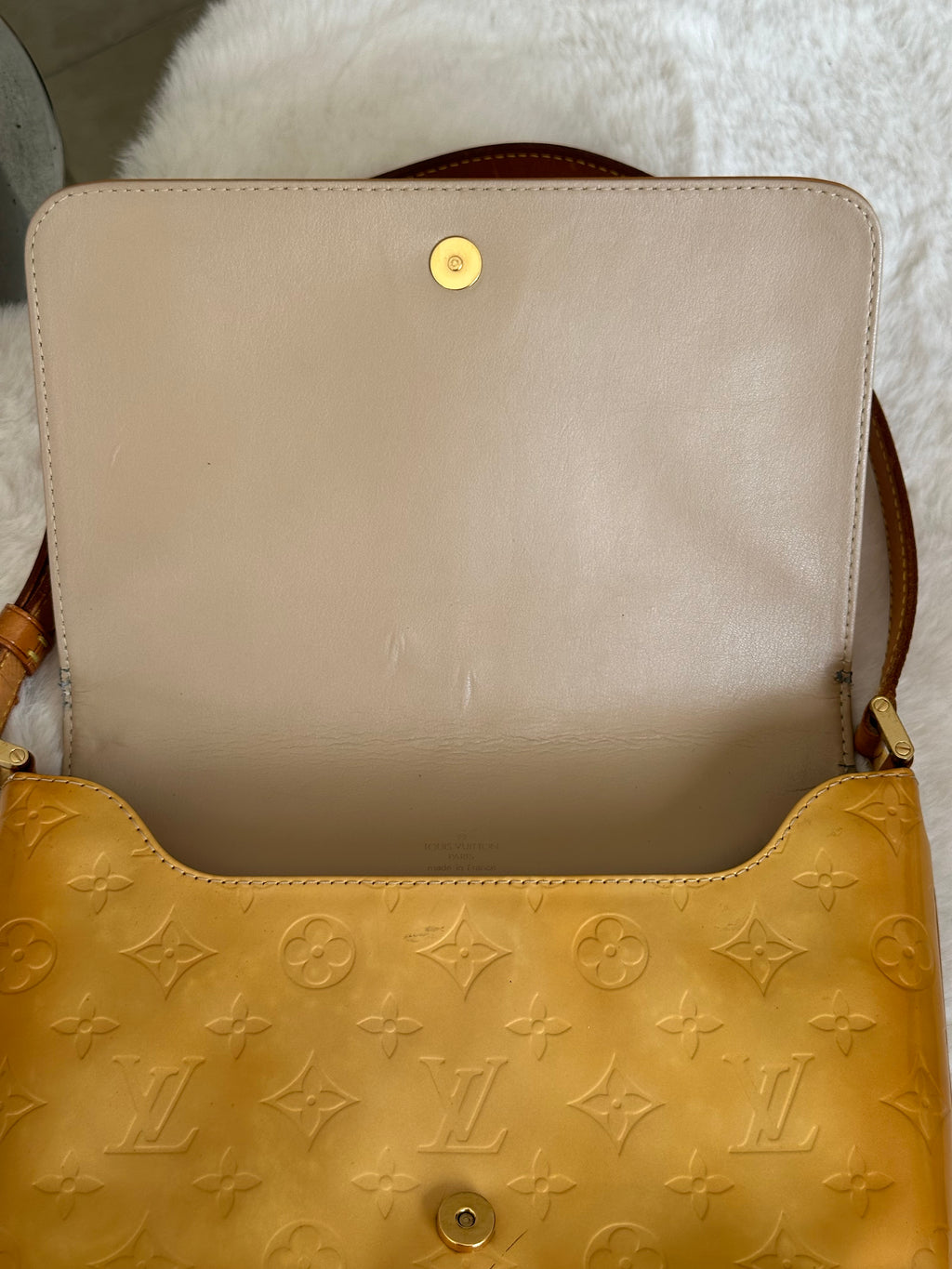 Louis Vuitton Thompson Street in Orange Vernis Leather