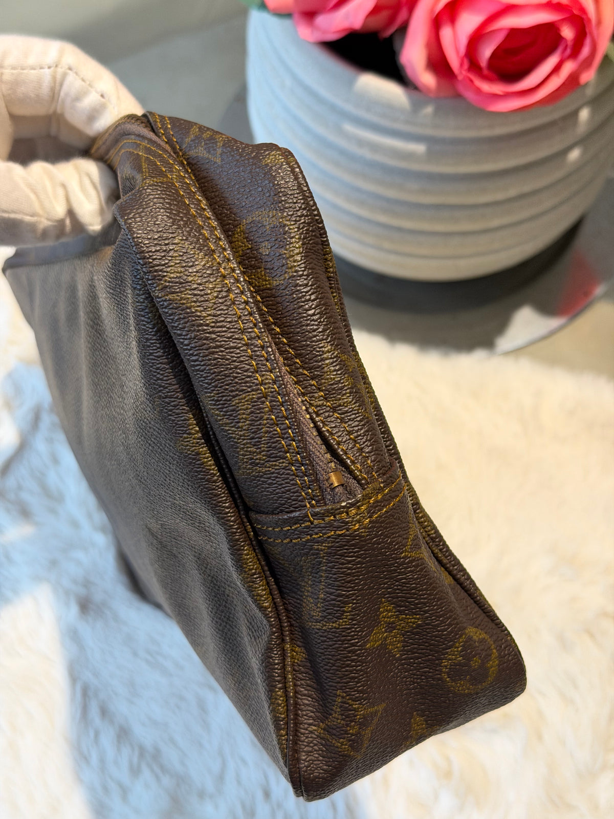 Louis Vuitton Trousse 28 in Monogram Canvas