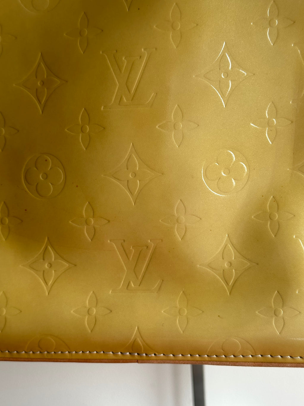 Louis Vuitton Houston Gold-Yellow Vernis Leather