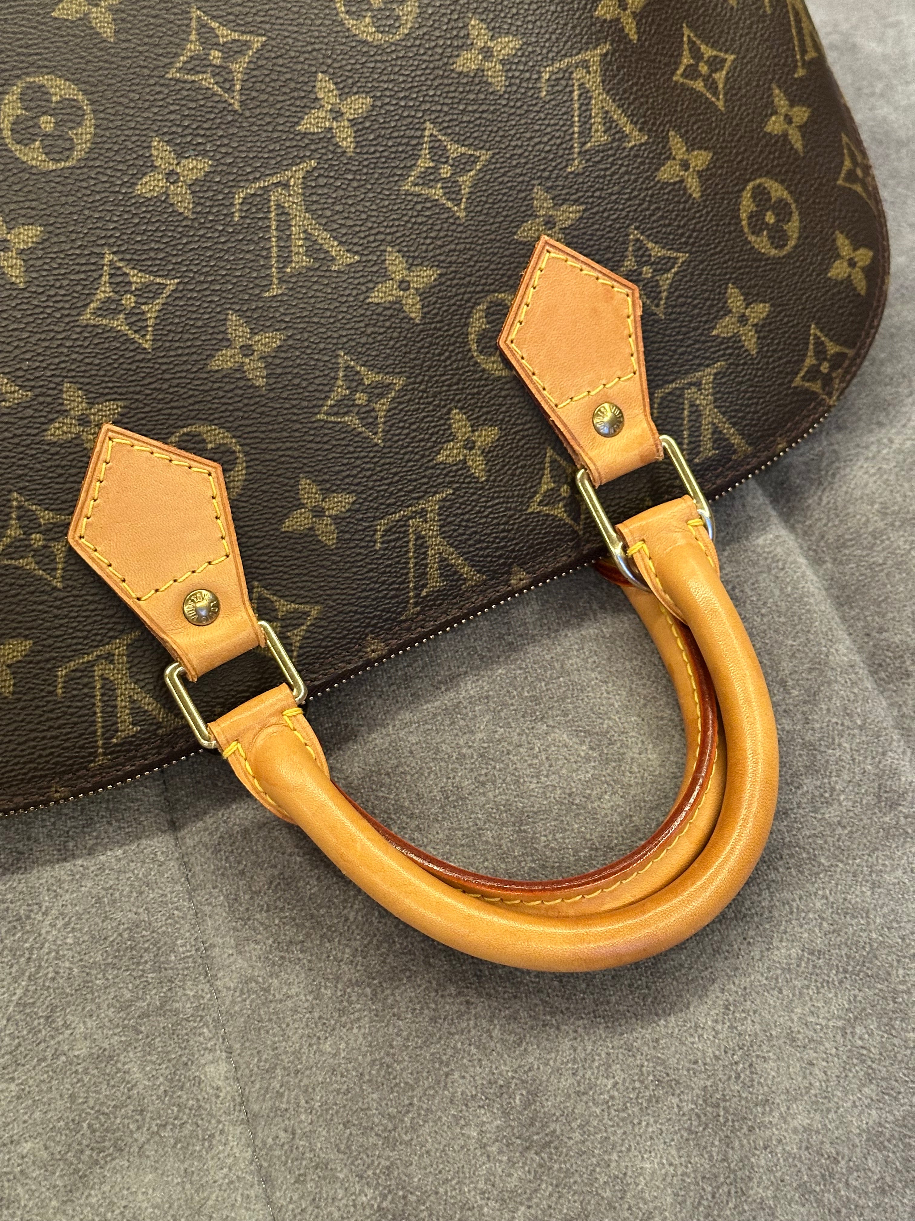 Louis Vuitton Alma PM Monogram Canvas