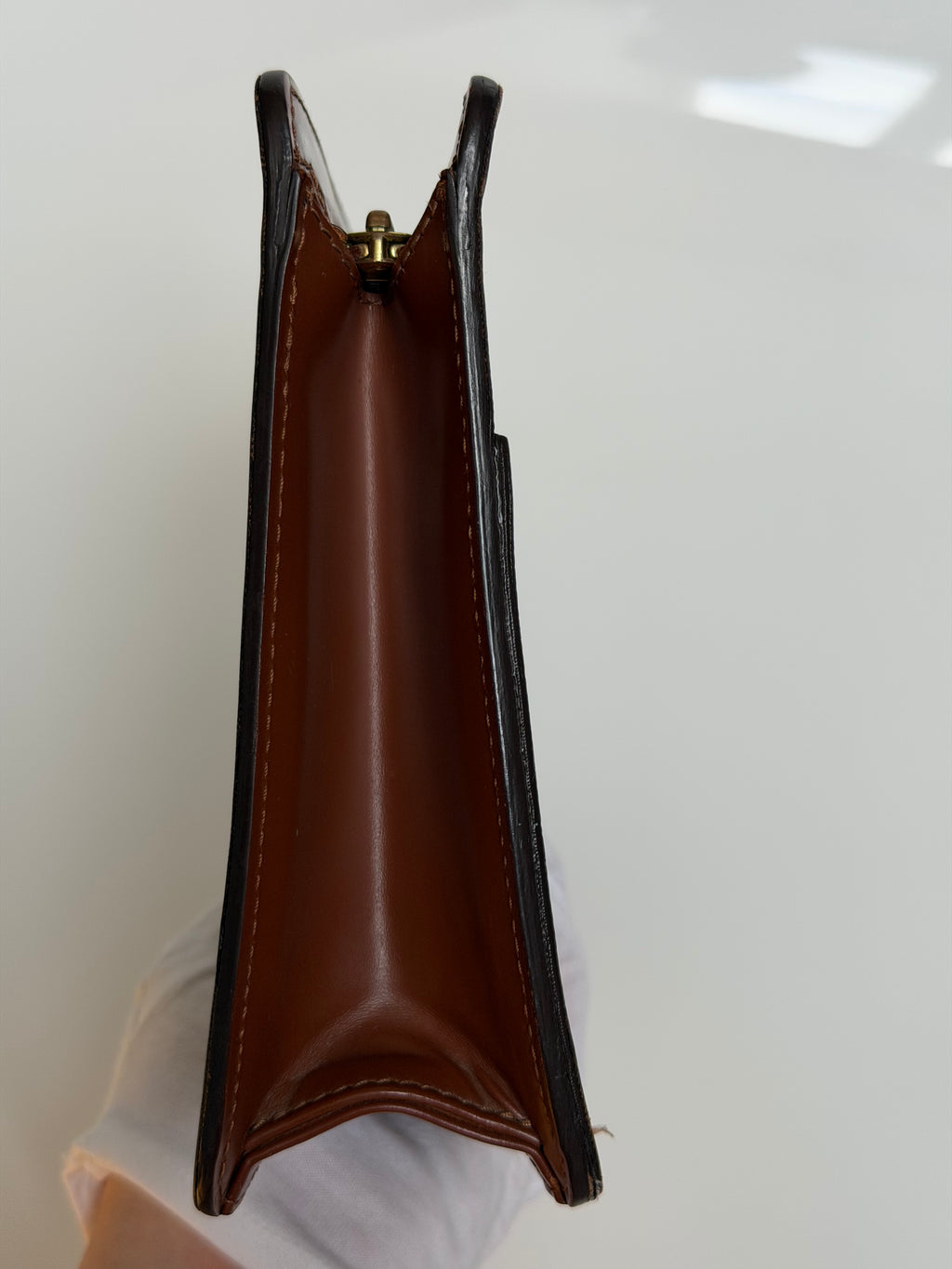 Louis Vuitton Pochette Homme in Monogram Canvas