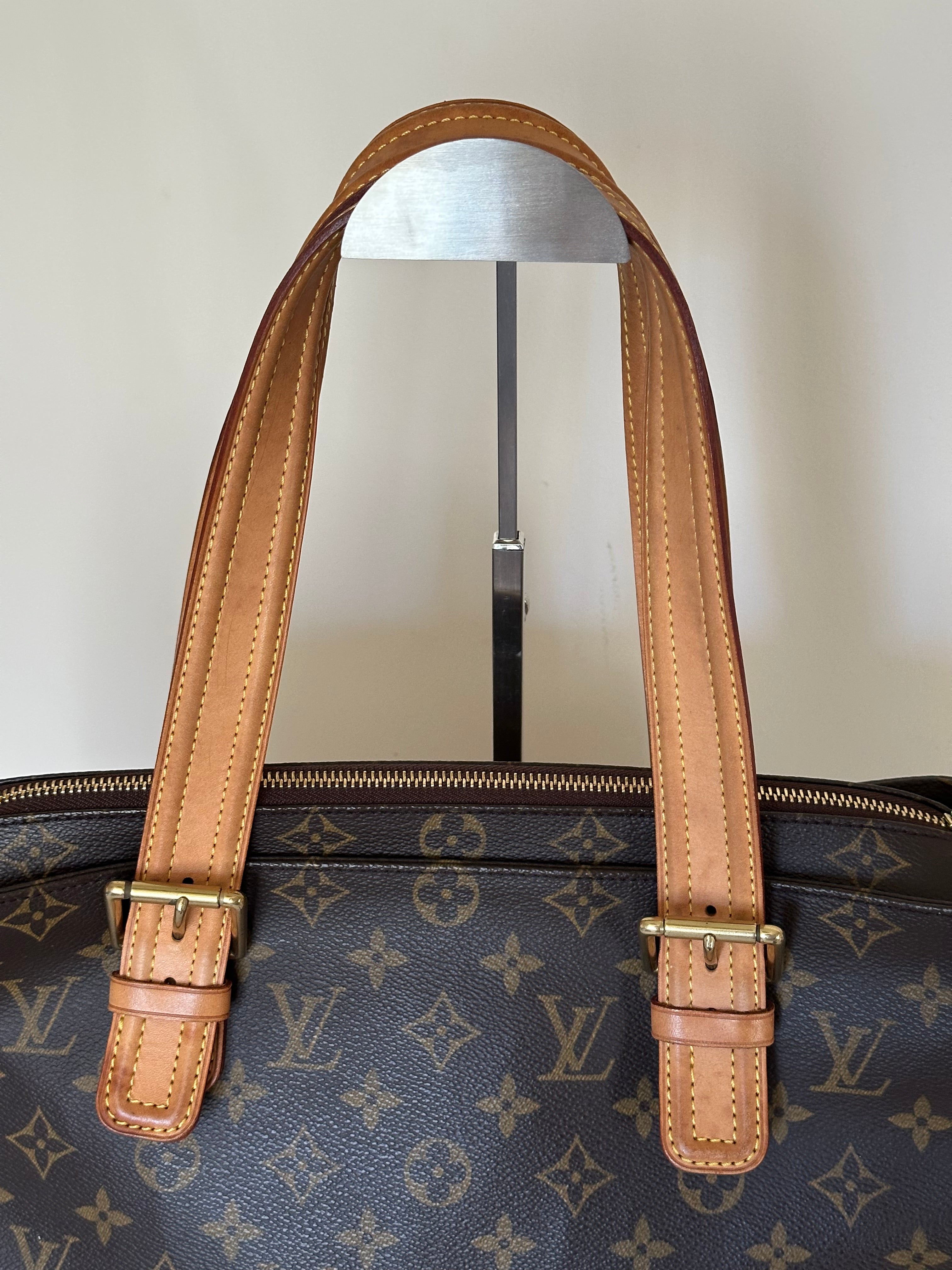 Louis Vuitton Multipli Cite Monogram Canvas