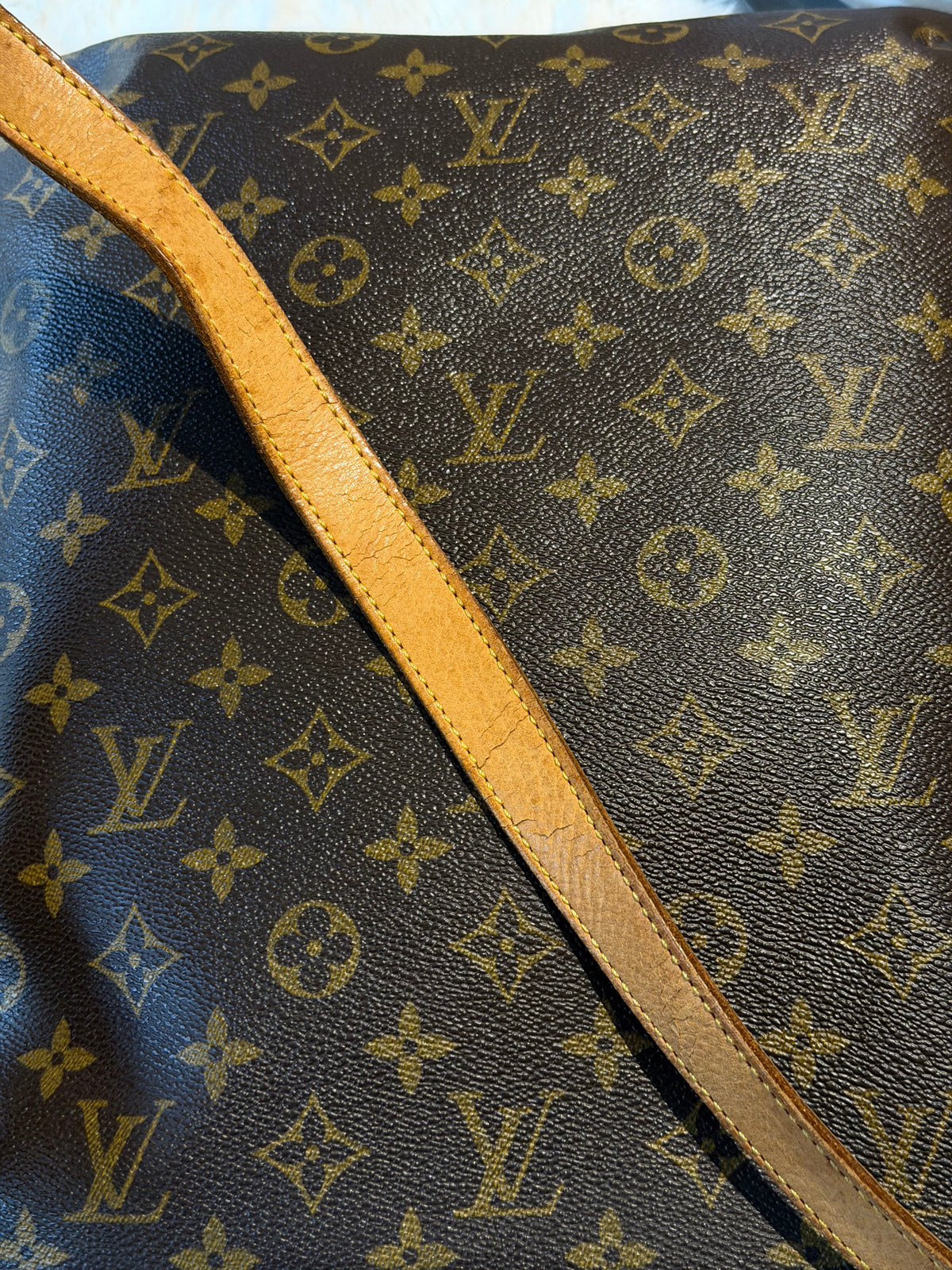 Louis Vuitton Musette Salsa GM in Monogram Canvas