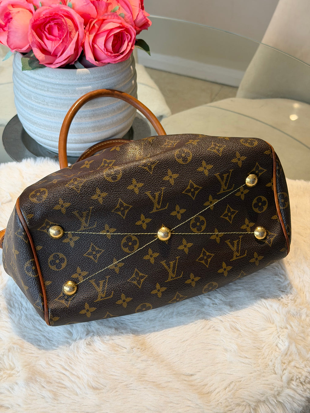 Louis Vuitton Tivoli PM in Monogram Canvas