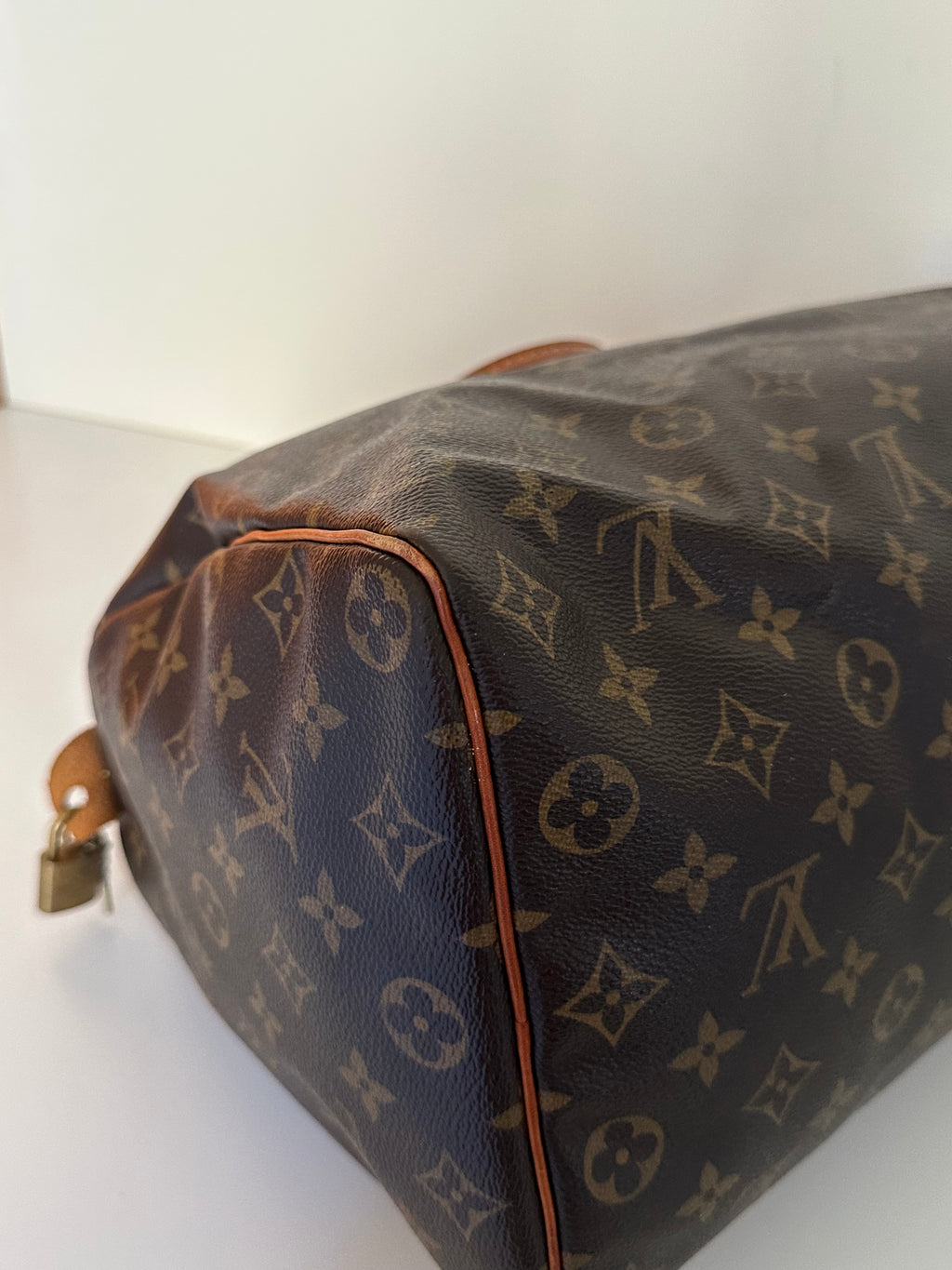 Louis Vuitton Speedy 35 Monogram + Lock & Key