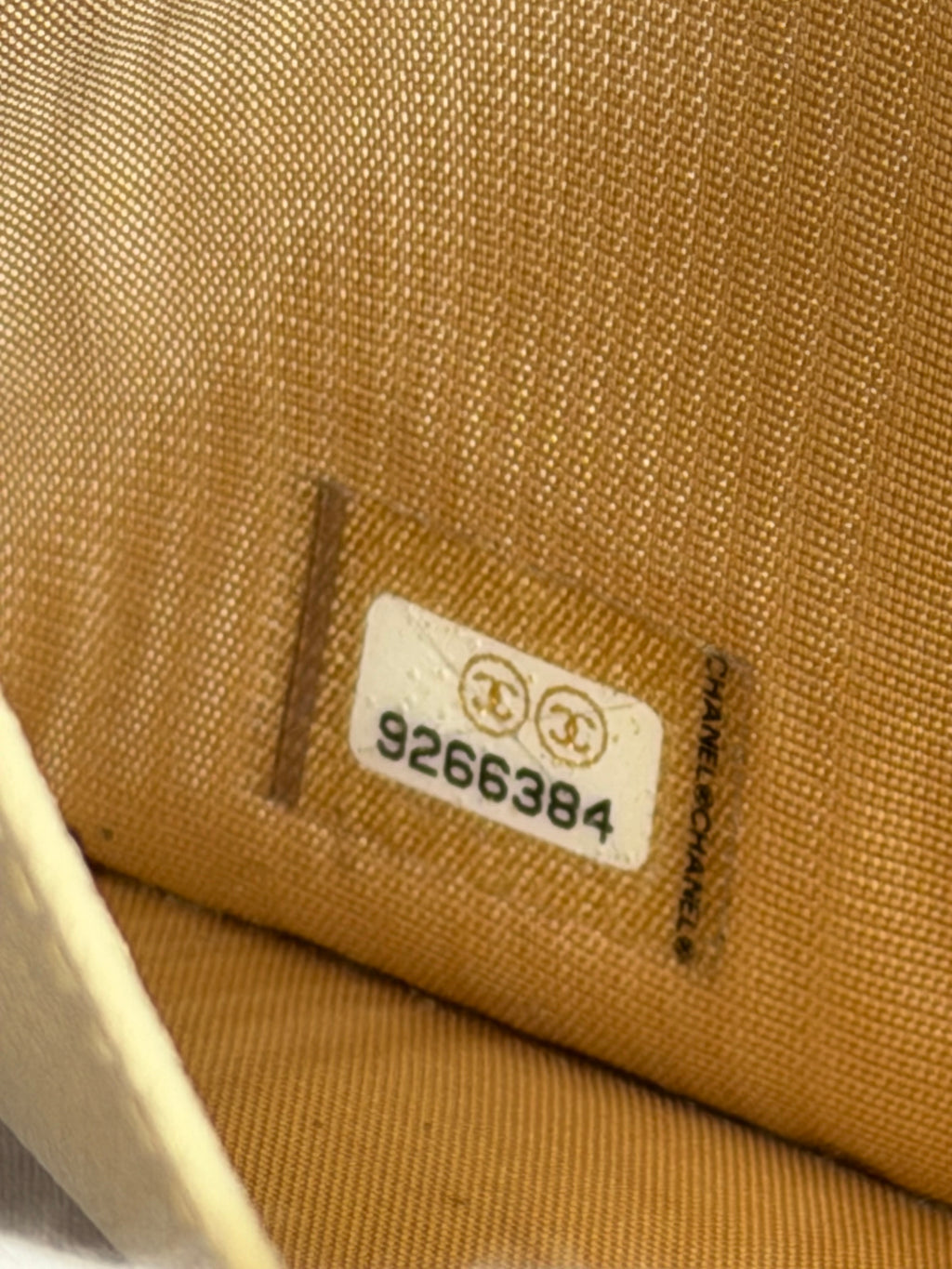 Chanel Wallet on Chain WOC in White Leather and Gold Logo