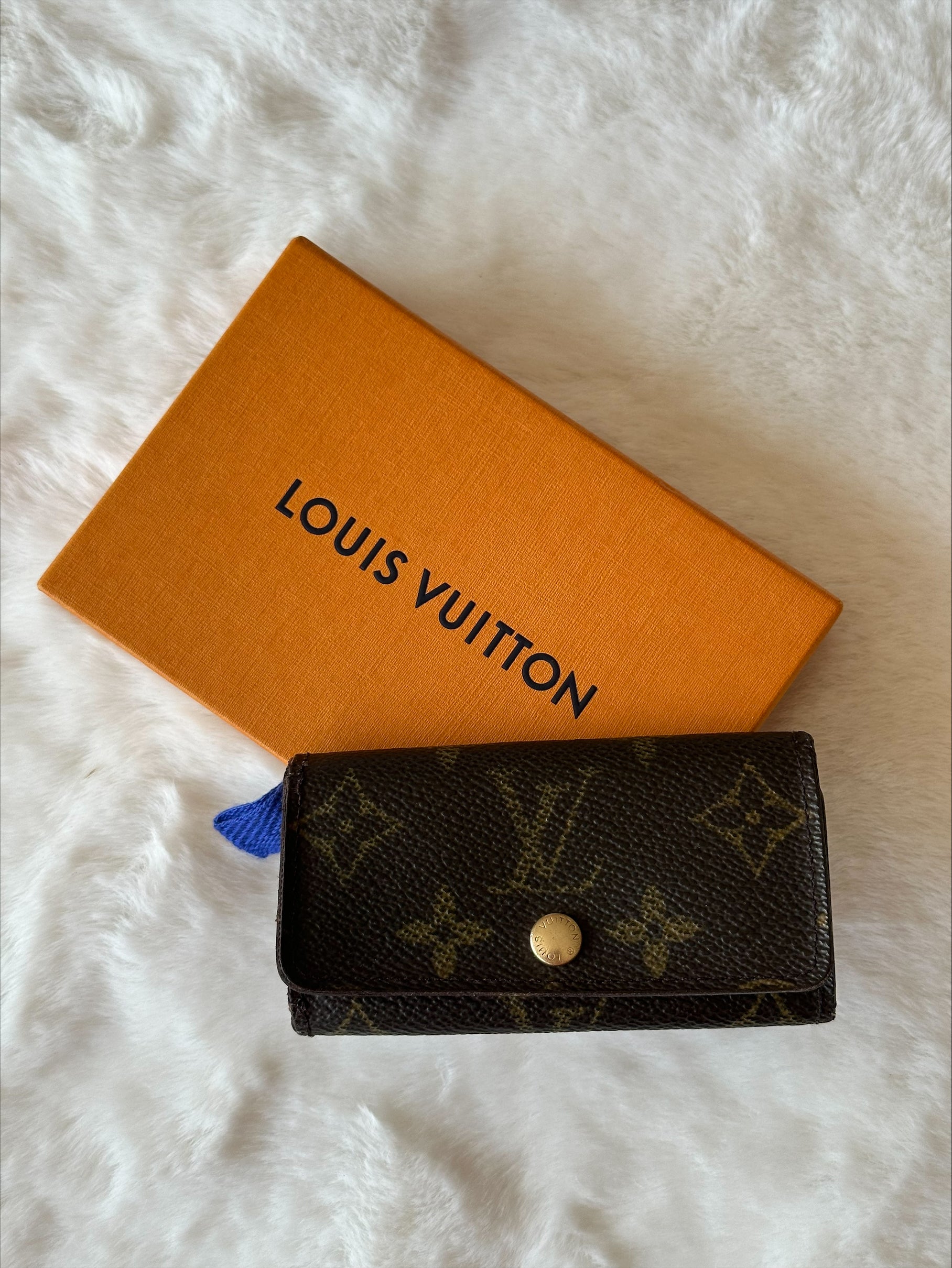 Louis Vuitton 4 Key Holder in Monogram Canvas