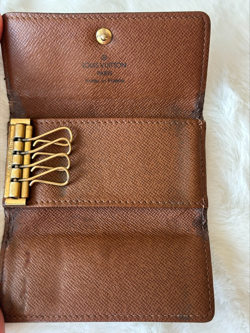 Louis Vuitton 4 Key Holder in Monogram Canvas