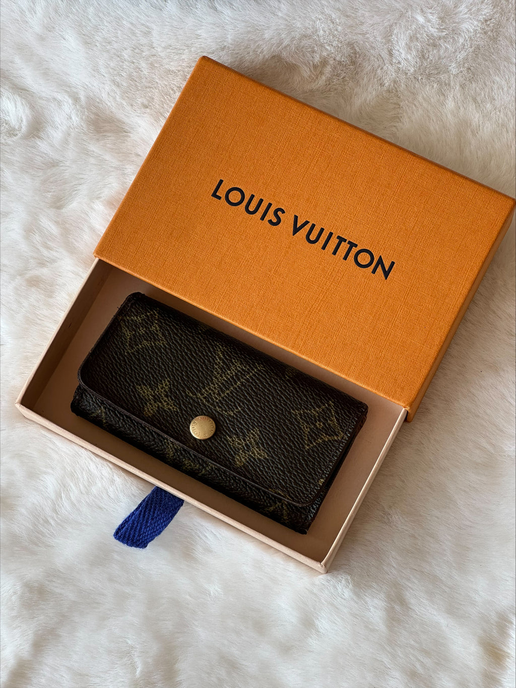 Louis Vuitton 4 Key Holder in Monogram Canvas