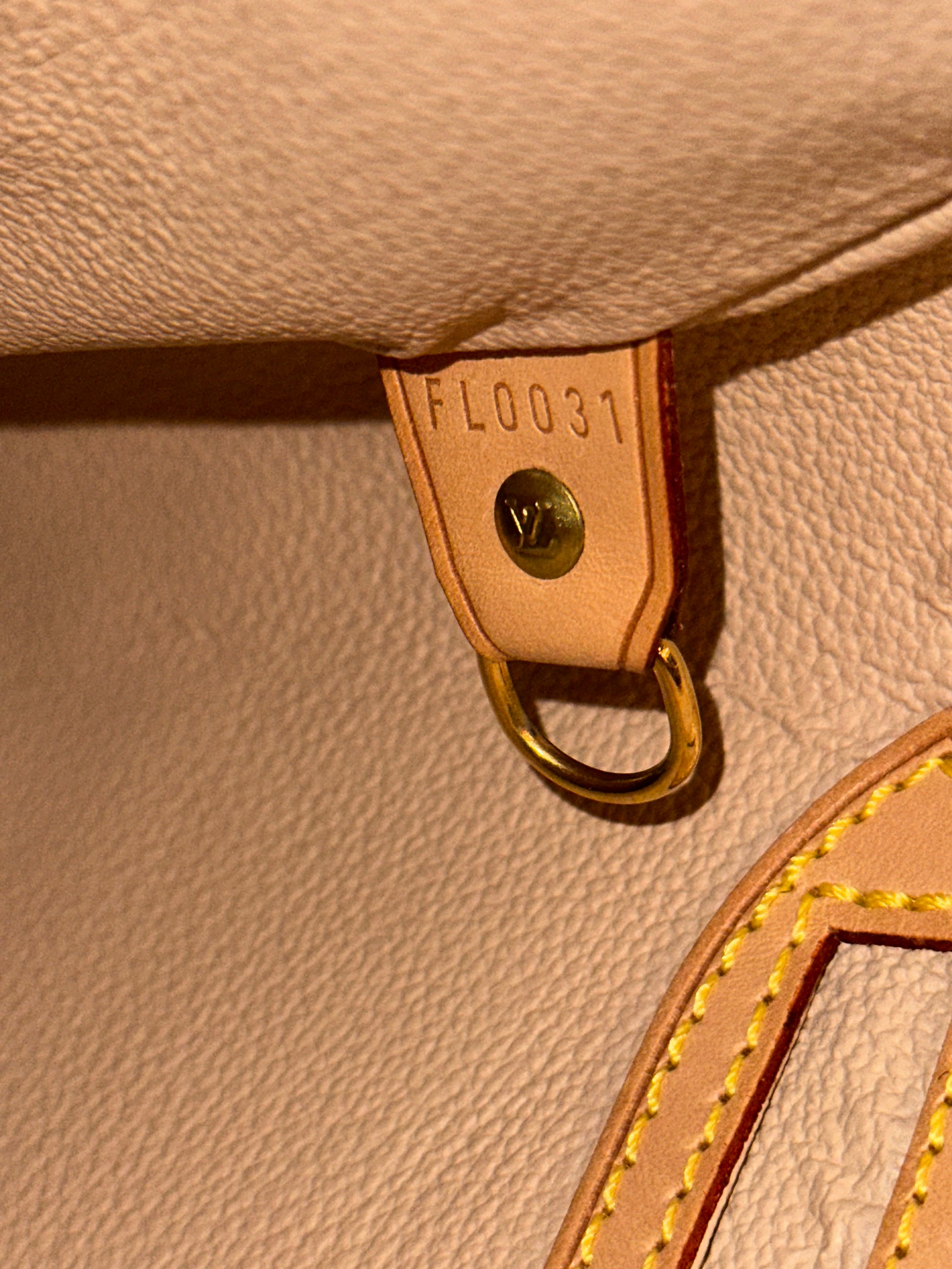 Louis Vuitton Bucket GM Monogram Canvas