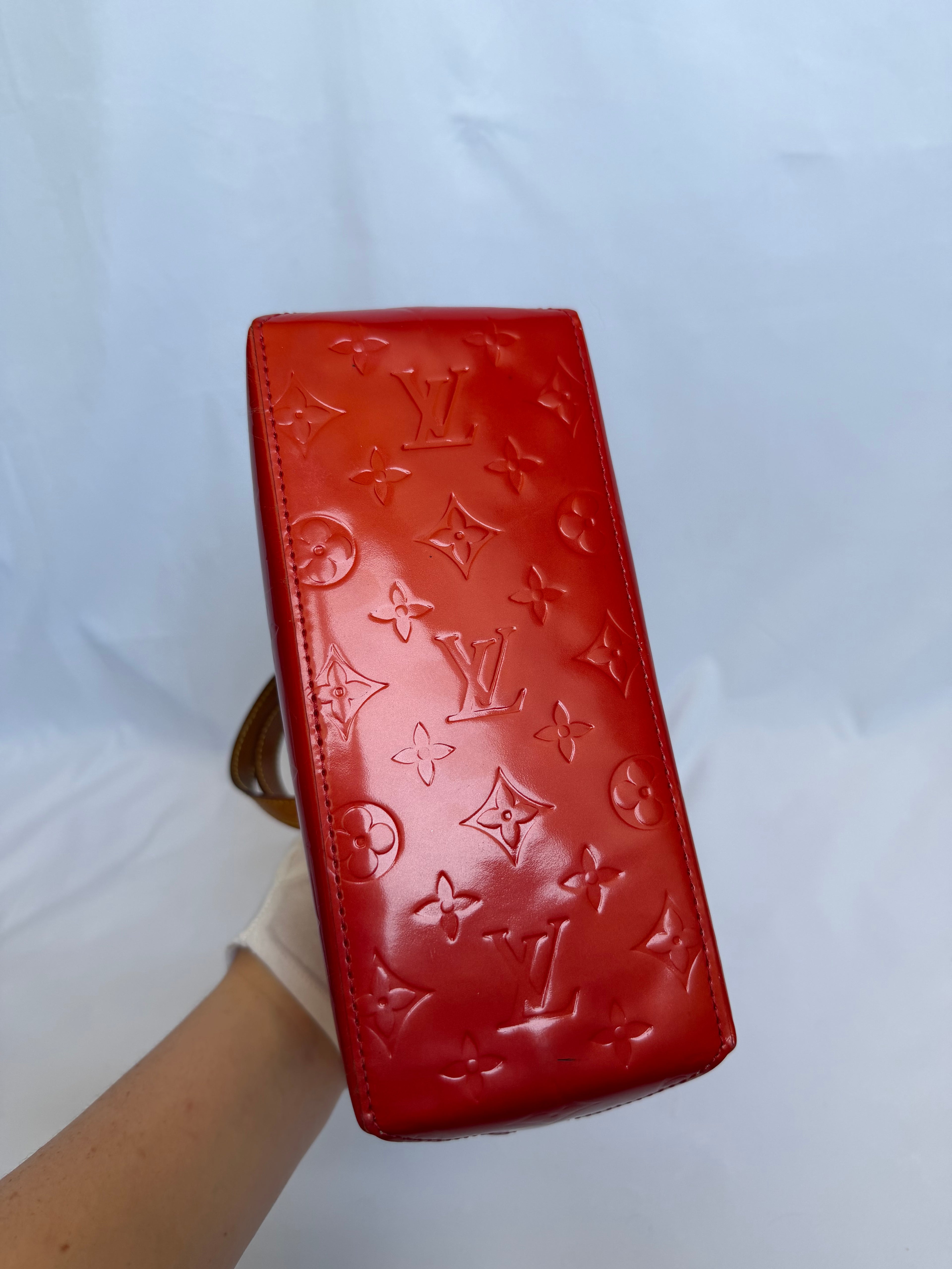 Louis Vuitton Reade PM in Red Vernis Leather