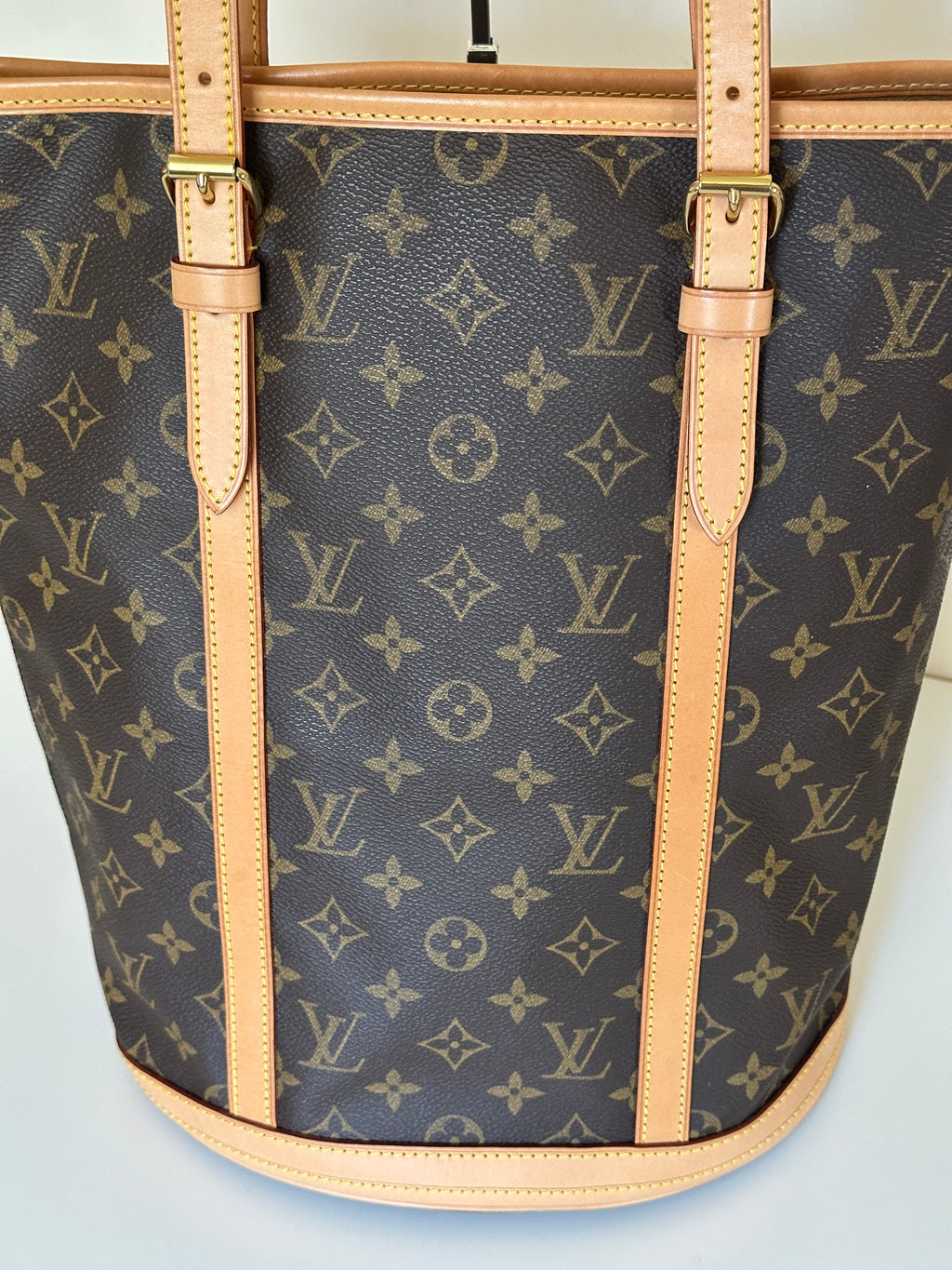 Louis Vuitton Bucket GM Monogram Canvas