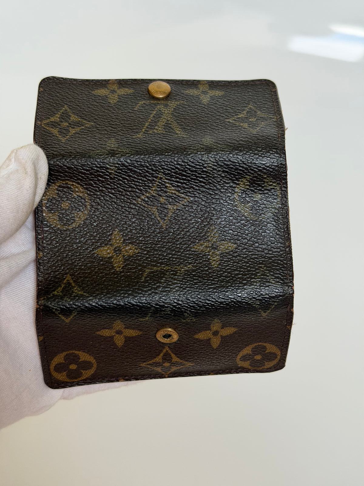 Louis Vuitton 4 Key Holder in Monogram Canvas