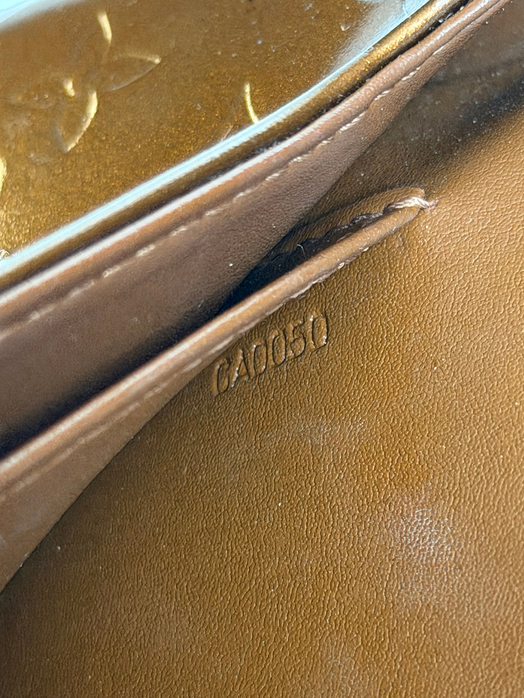 Louis Vuitton Thompson Street in Bronze Vernis Leather
