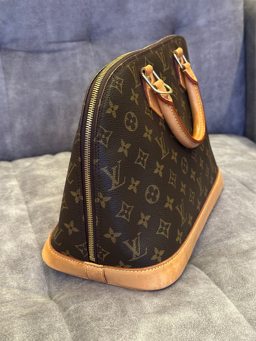 Louis Vuitton Alma PM Monogram Canvas