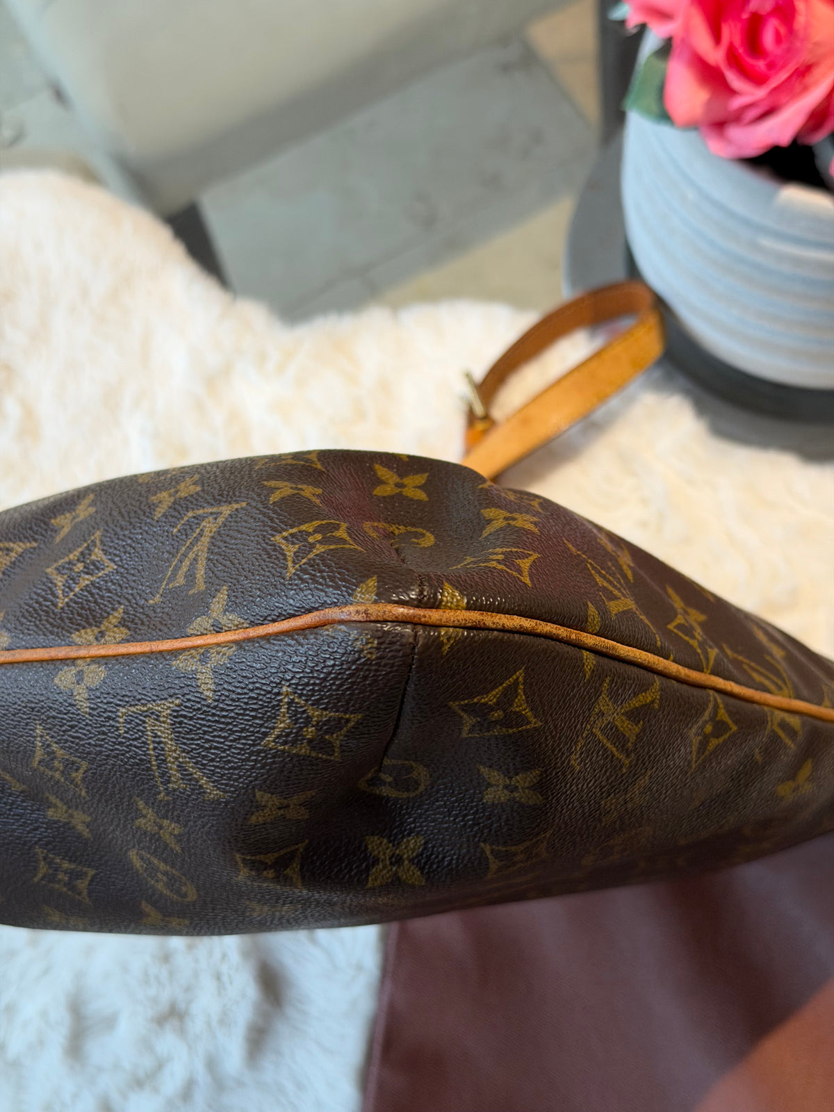 Louis Vuitton Musette Salsa GM in Monogram Canvas