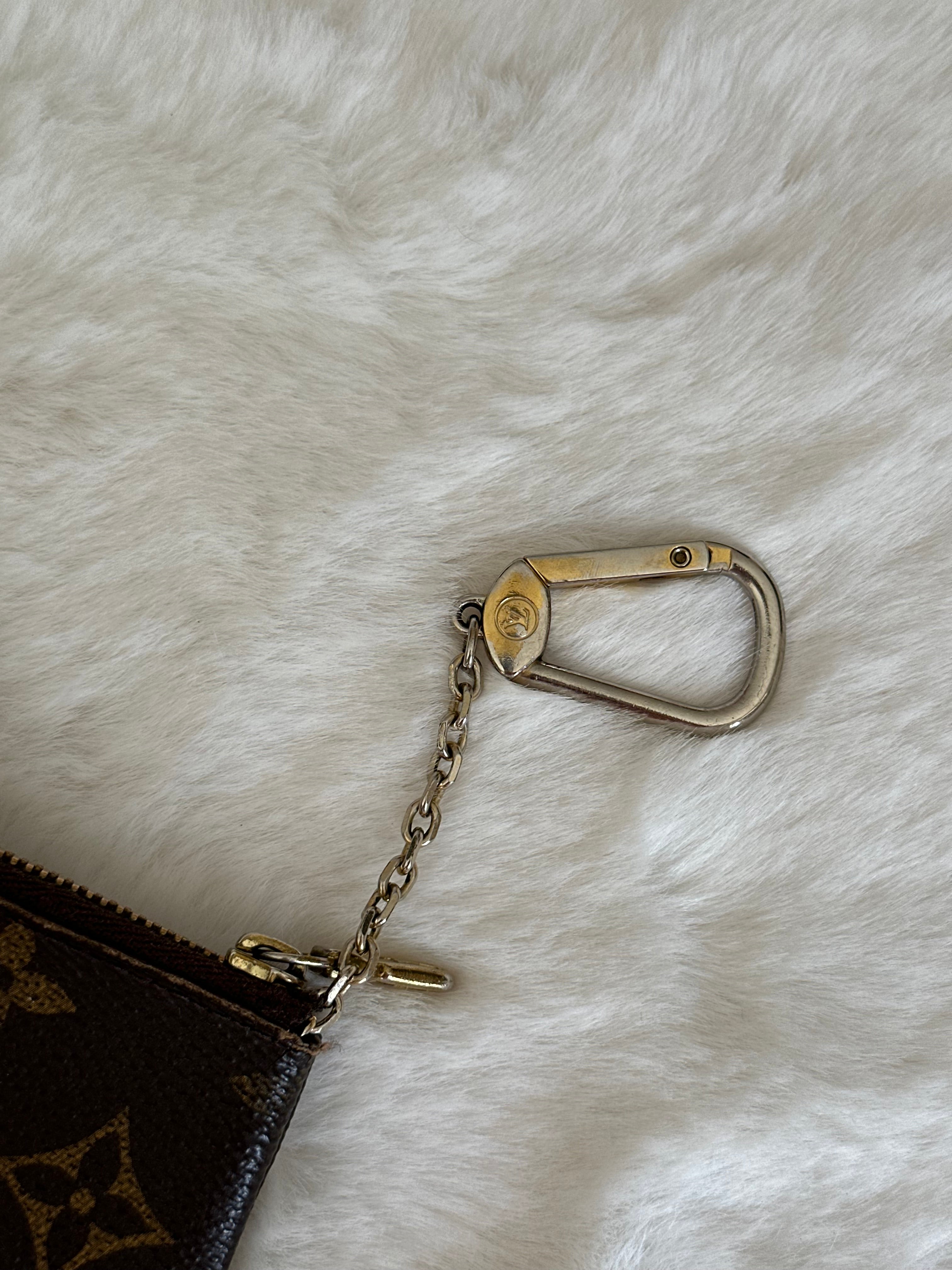 Louis Vuitton Key Cles Pouch in Monogram