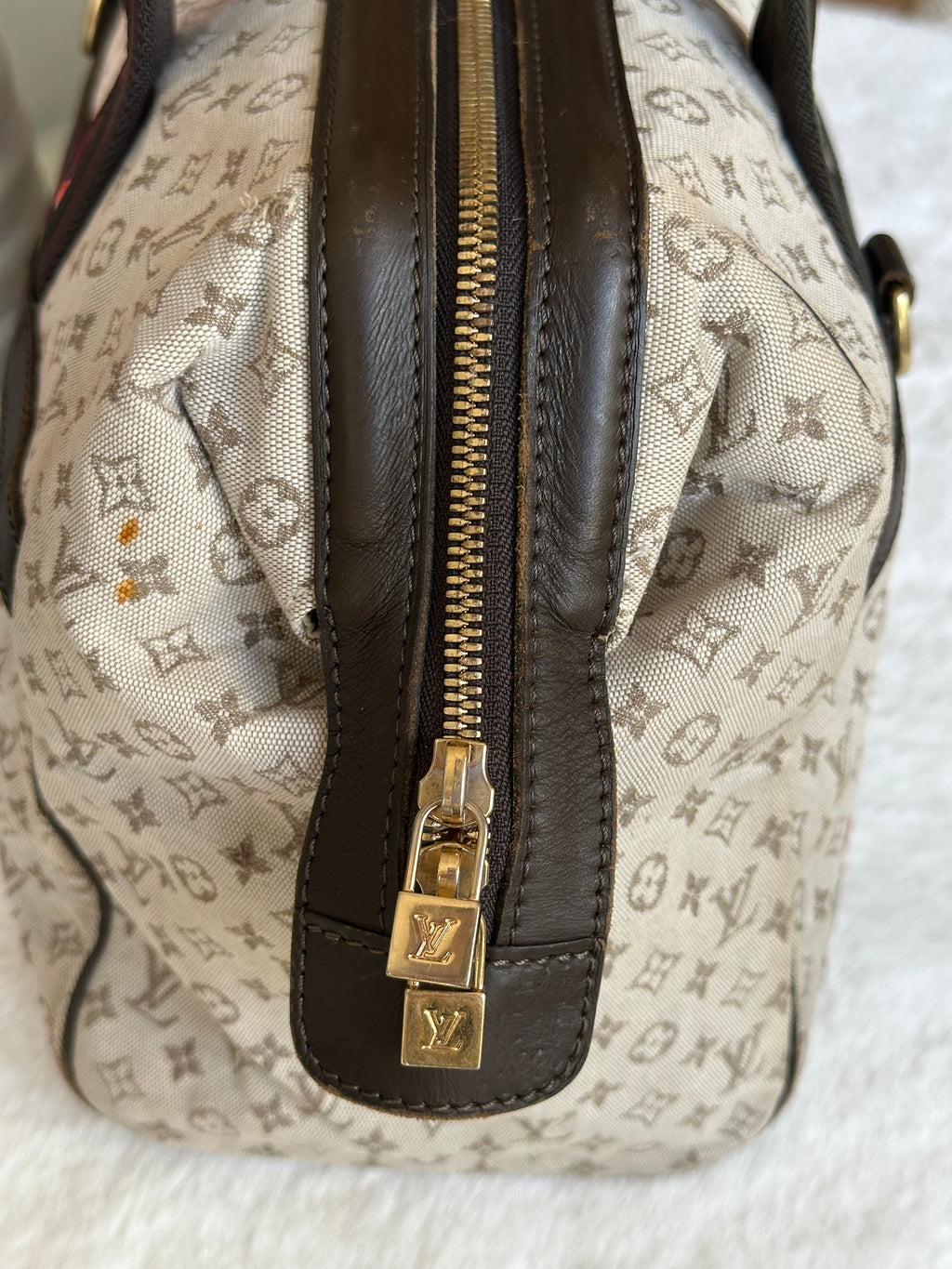 Louis Vuitton Josephine GM Handbag In Mini Lin Monogram