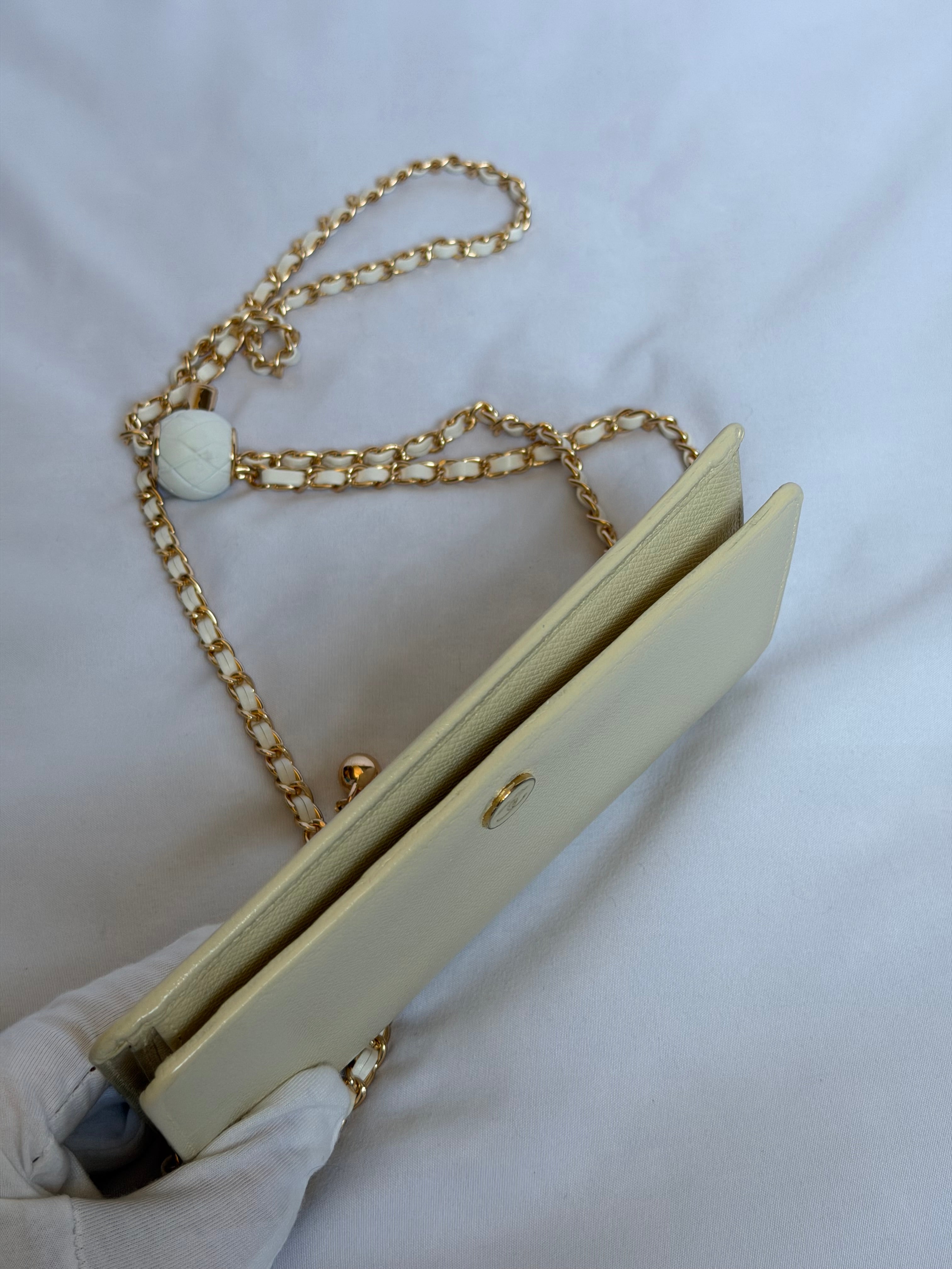 Chanel Wallet on Chain WOC in White Leather and Gold Logo