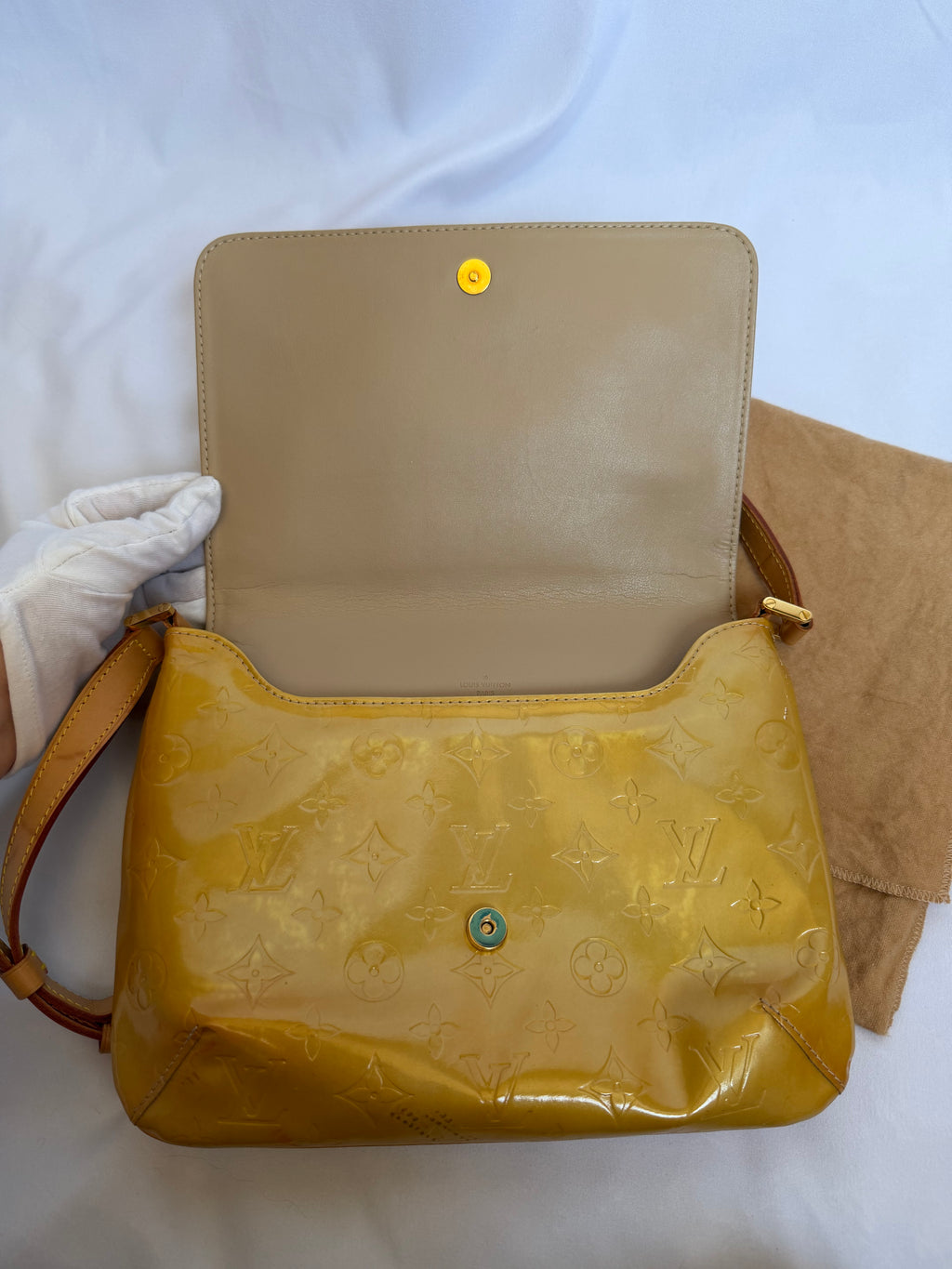 Louis Vuitton Thompson Street in Yellow Vernis Leather