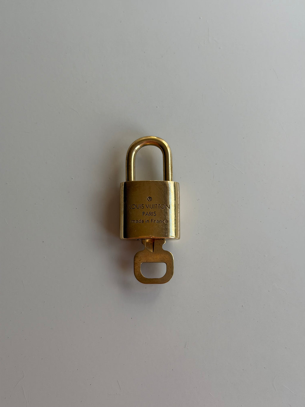 Louis Vuitton Lock & Key - 316