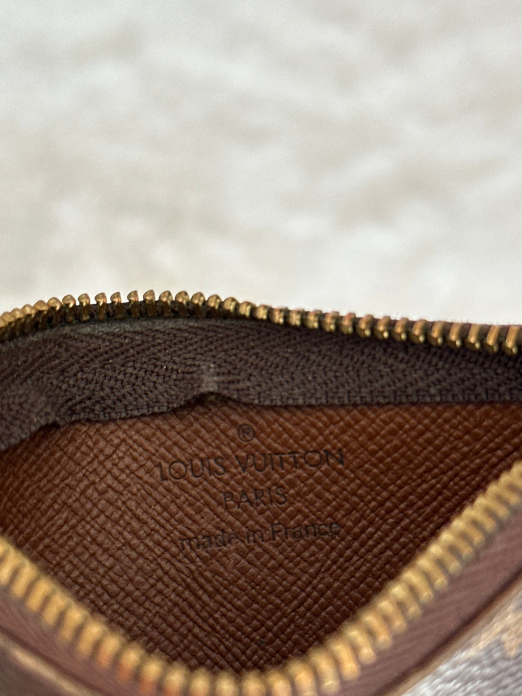 Louis Vuitton Key Cles Pouch in Monogram
