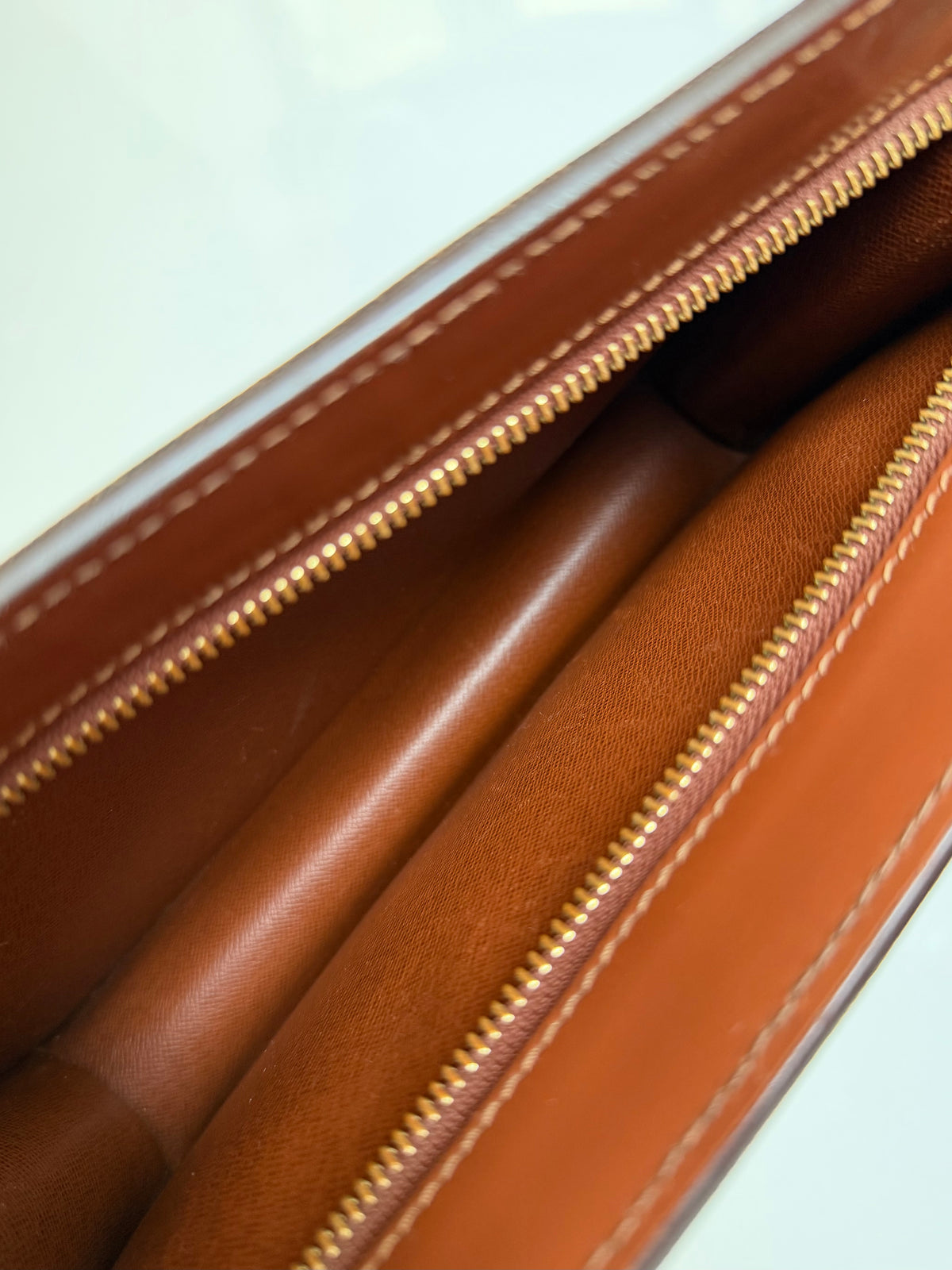 Louis Vuitton Pochette Homme in Monogram Canvas