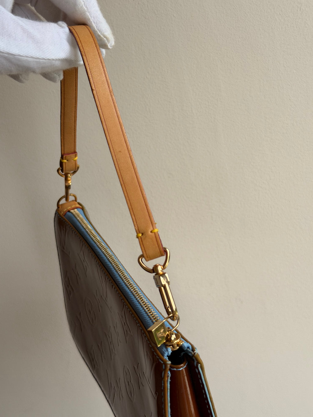 Louis Vuitton Lexington Pouch in Bronze Vernis Leather