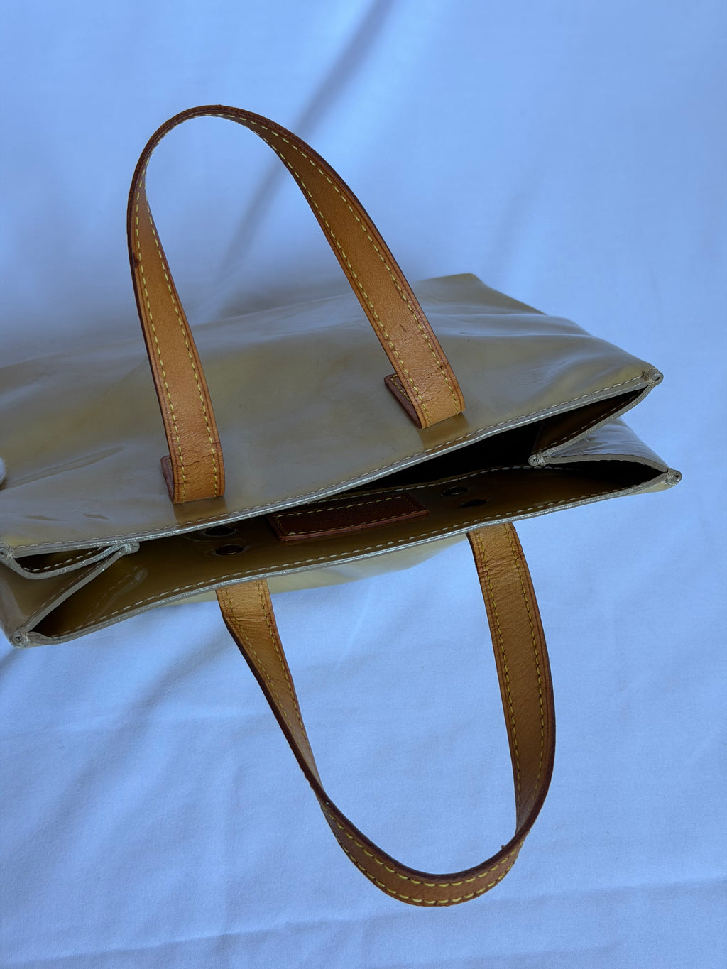 Louis Vuitton Reade PM in Golden Yellow Vernis Leather