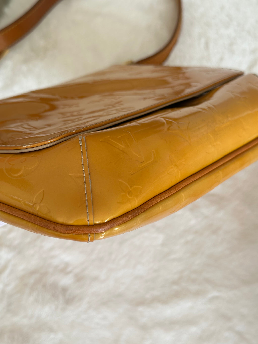 Louis Vuitton Thompson Street in Orange Vernis Leather