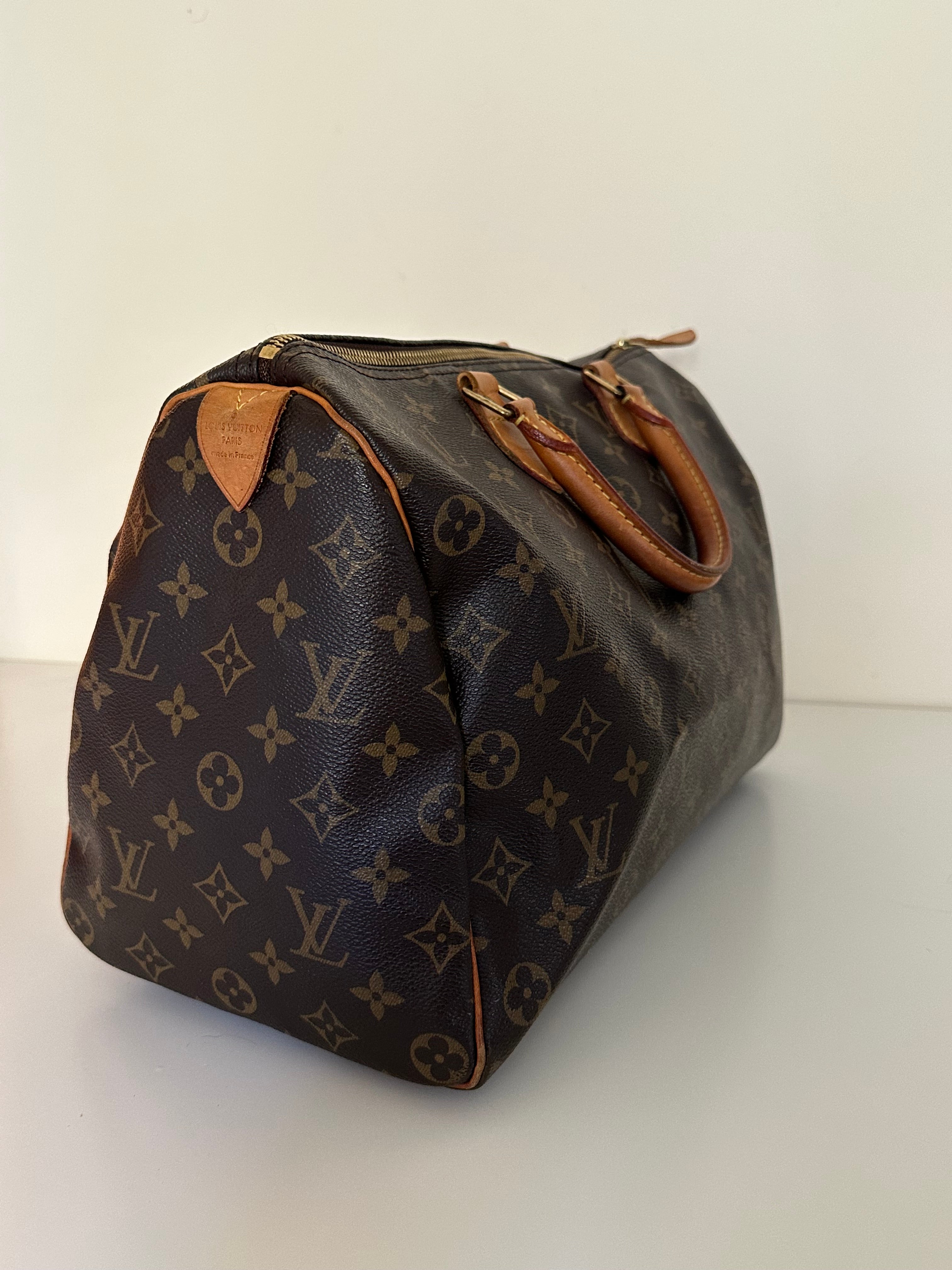 Louis Vuitton Speedy 35 Monogram + Lock & Key