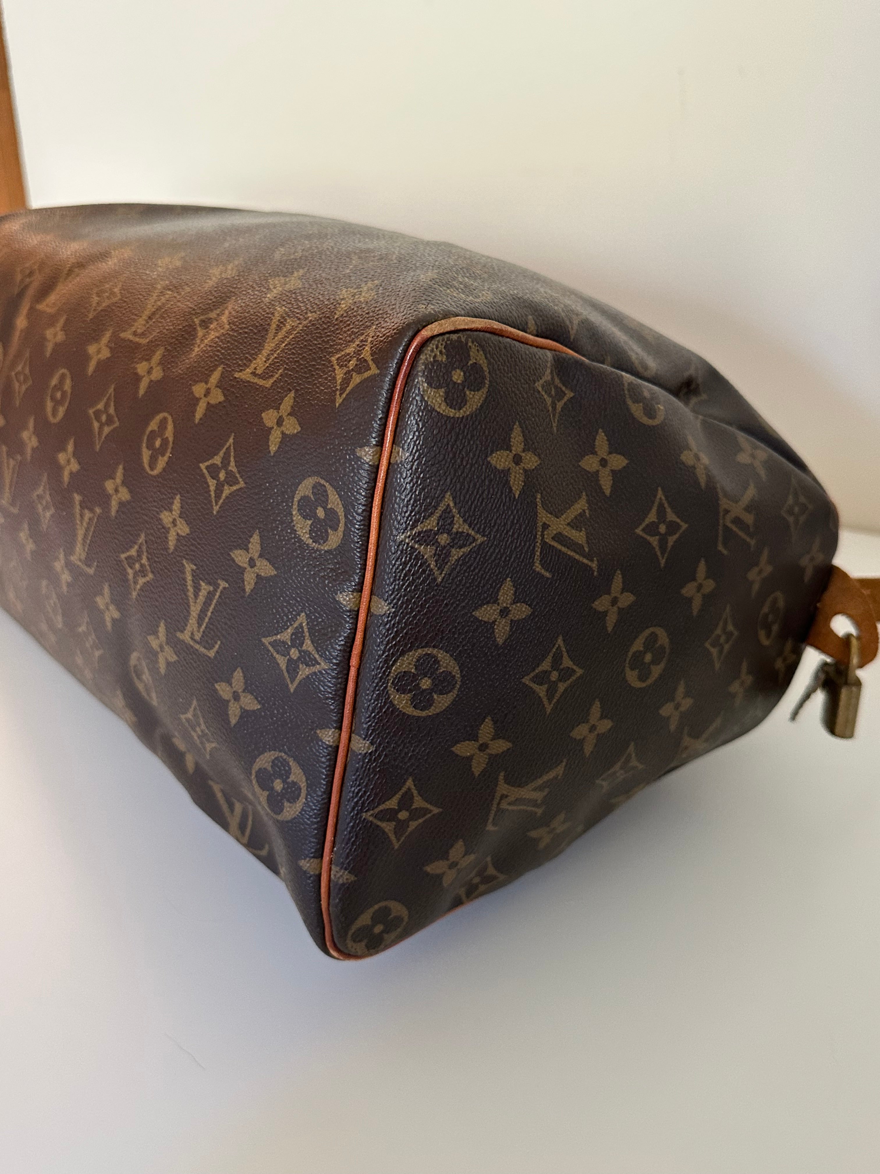 Louis Vuitton Speedy 35 Monogram + Lock & Key