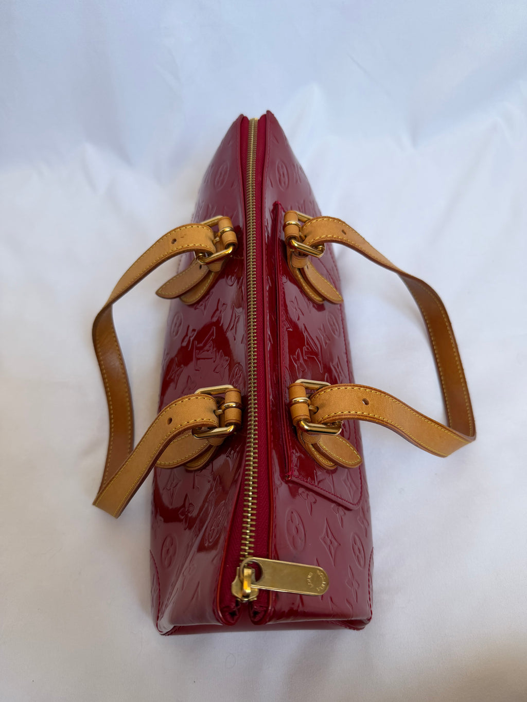 Louis Vuitton Rosewood Avenue Vernis Leather in Deep Red