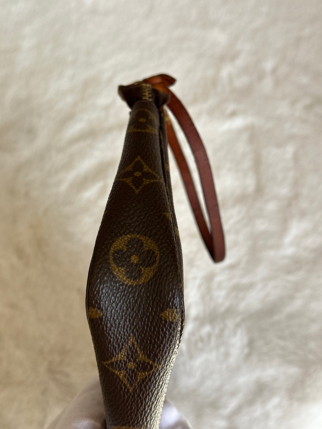 Louis Vuitton Vintage Pochette Accessories in Monogram