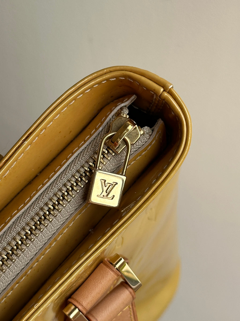 Louis Vuitton Houston Gold-Yellow Vernis Leather