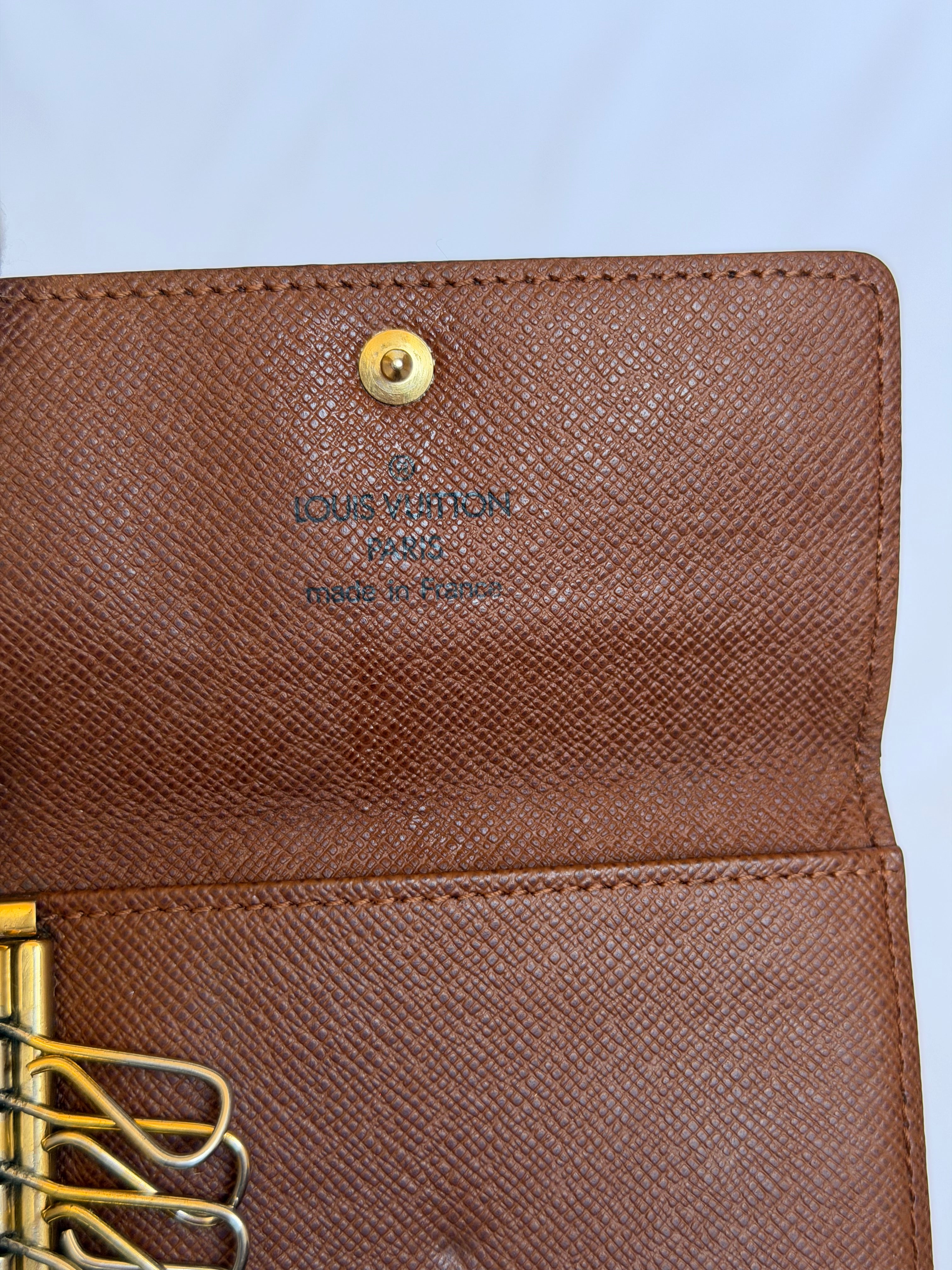 Louis Vuitton 6 Key Holder in Monogram Canvas